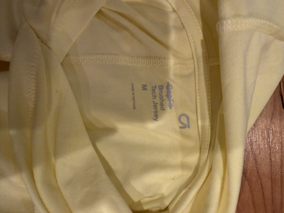 Athleta Athleta Women’s Yellow Jersey Hoodie Size Medium Size M / US 6-8 / IT 42-44 - 7 Thumbnail
