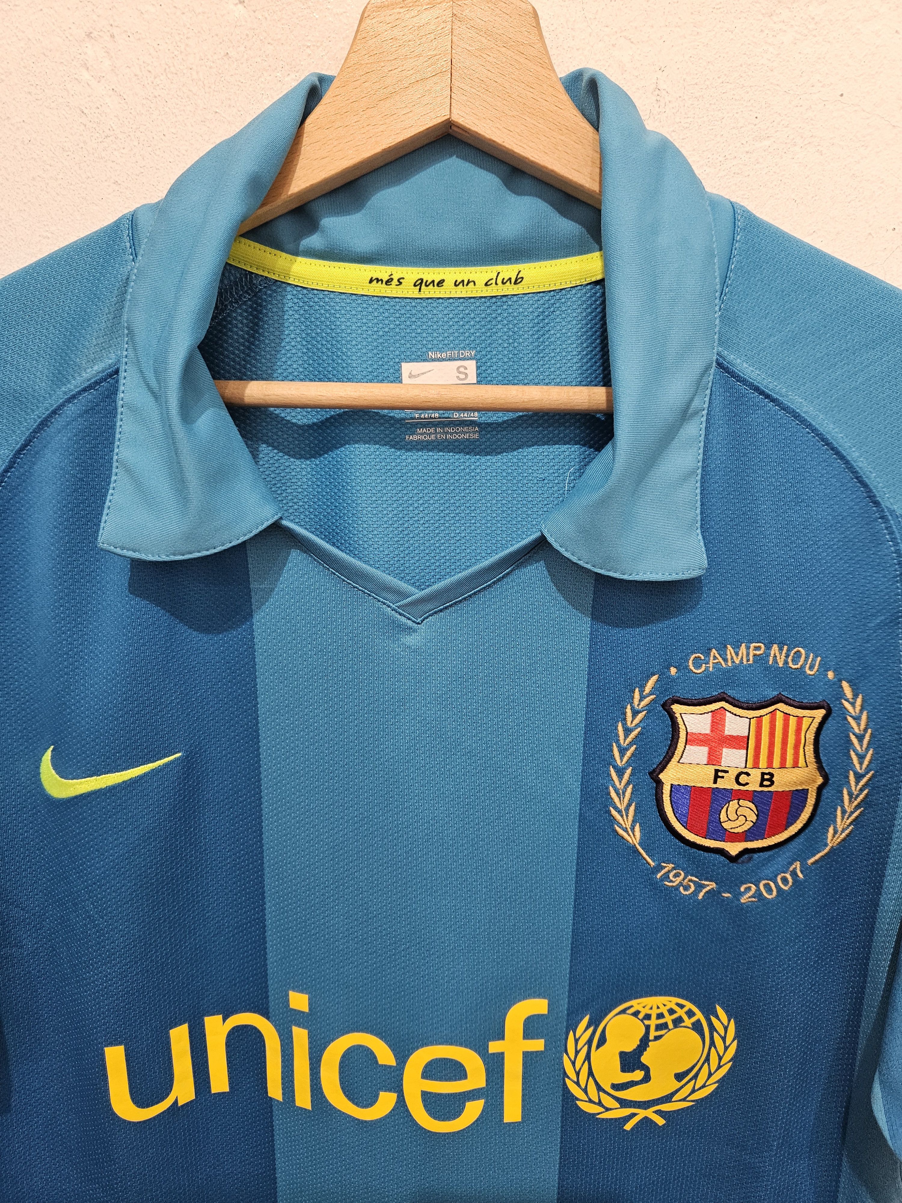 NIKE FC BARCELONA 2007 2008 SIZE S JERSEY SHIRT FOOTBALL
