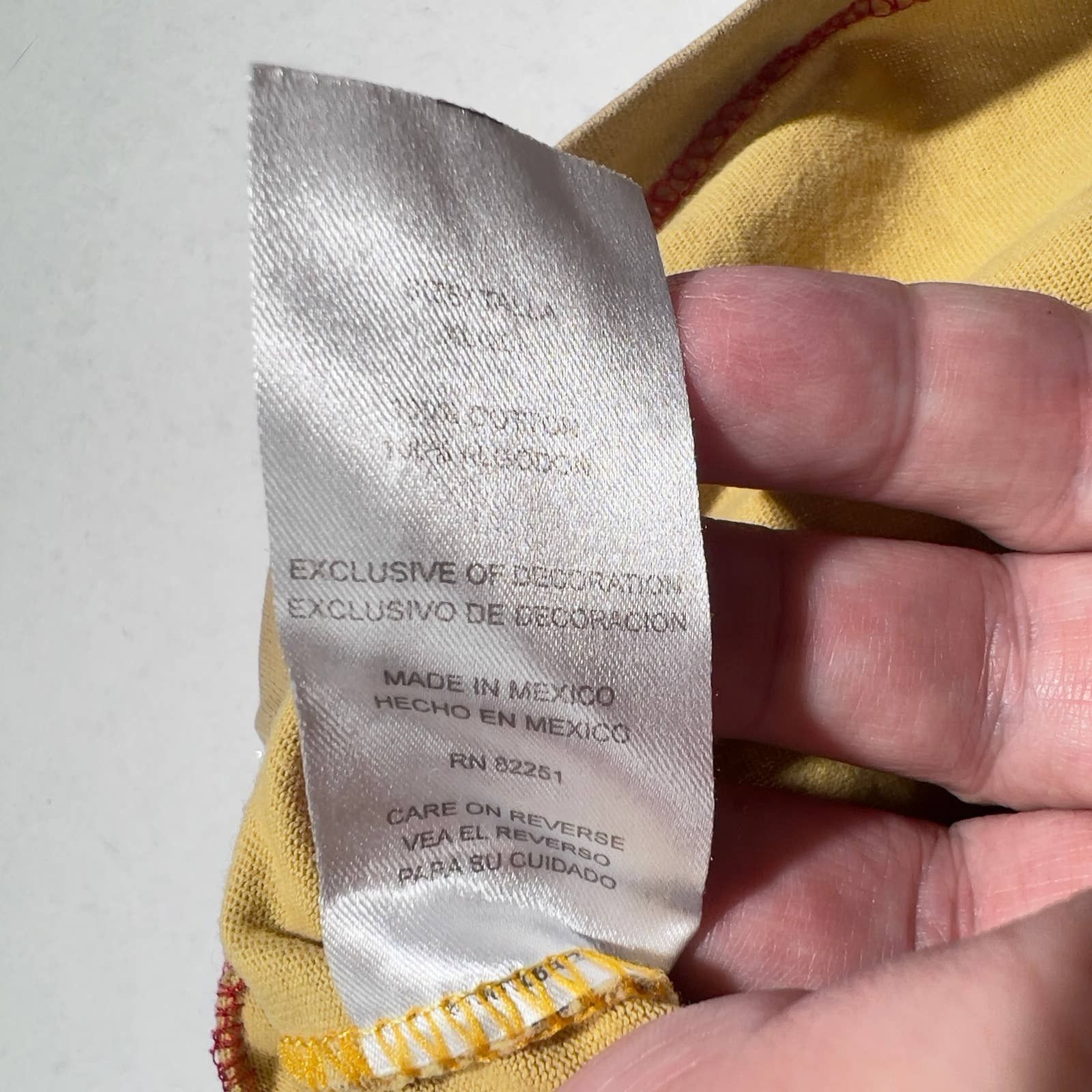 Other Industry 9 T-Shirt Extra Large Cotton Yellow Fades To Tan Size US XL / EU 56 / 4 - 6 Thumbnail