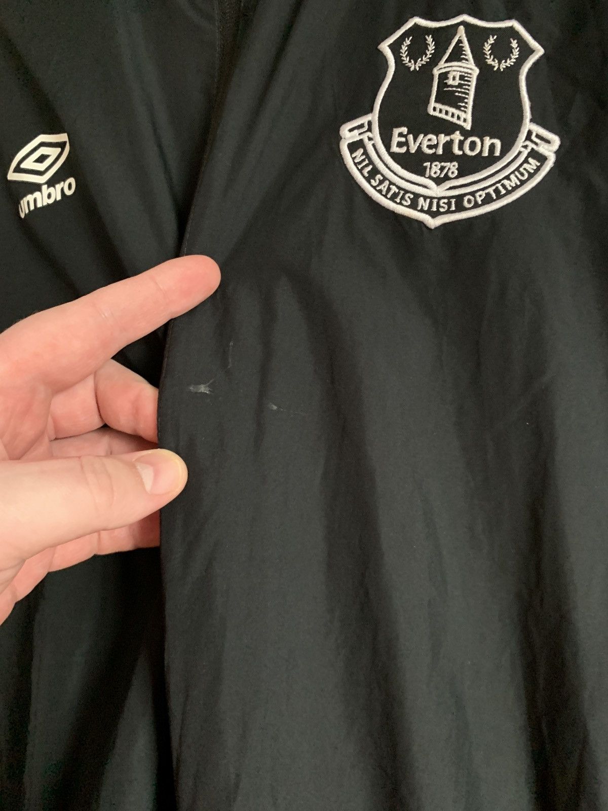 Umbro Everton FC black Umbro jacket soccer football Size US M / EU 48-50 / 2 - 6 Thumbnail