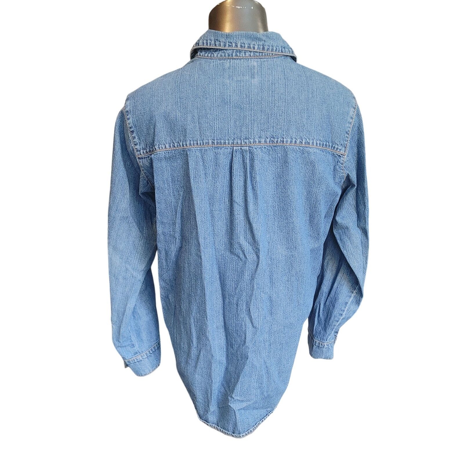 Chicos Chico's 2 Women's Light Blue Denim Button Up Casual Shirt Size L / US 10 / IT 46 - 2 Thumbnail