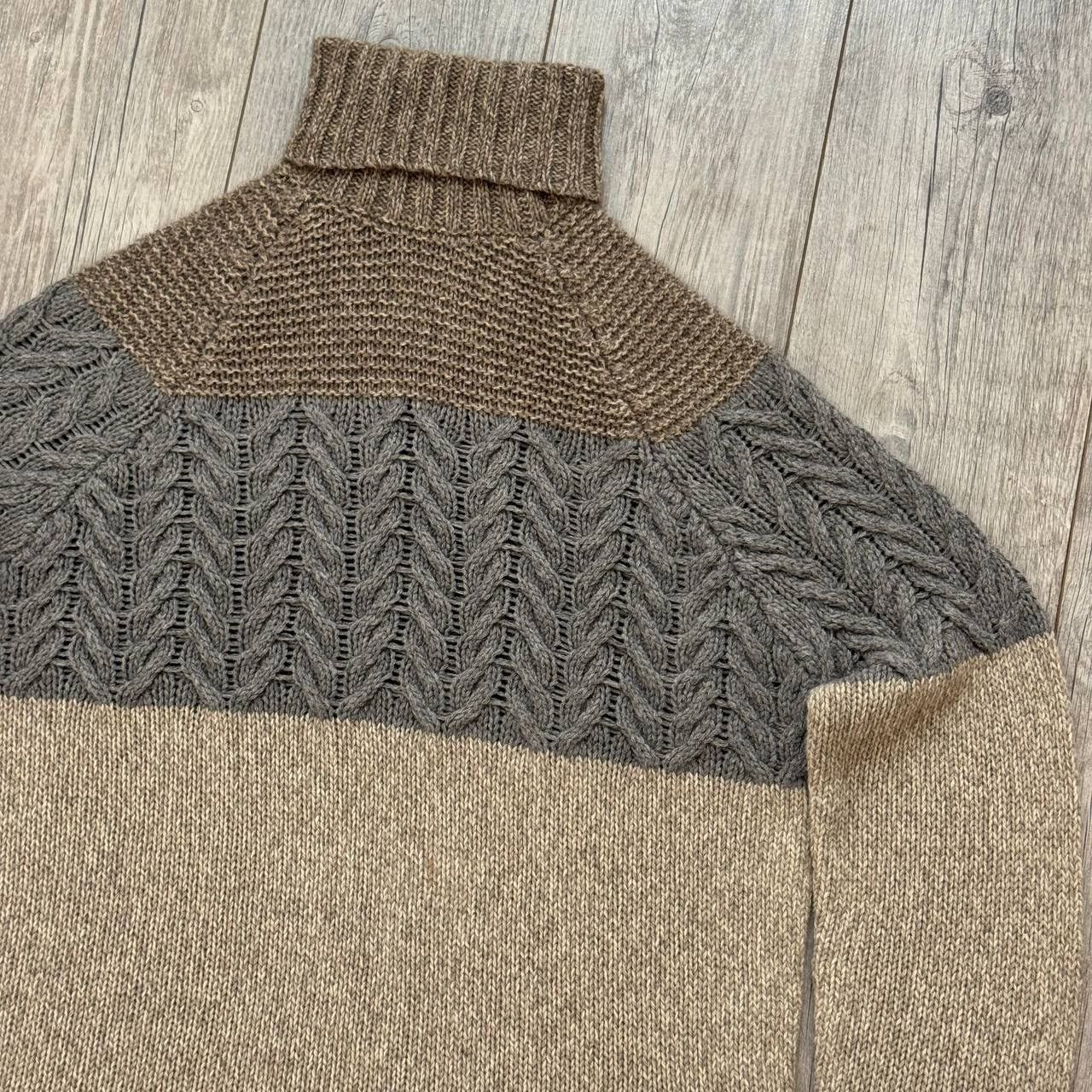 Jacob Cohen Jacob Cohen Wool/Yack Knitted Turtleneck Size US L / EU 52-54 / 3 - 2 Thumbnail