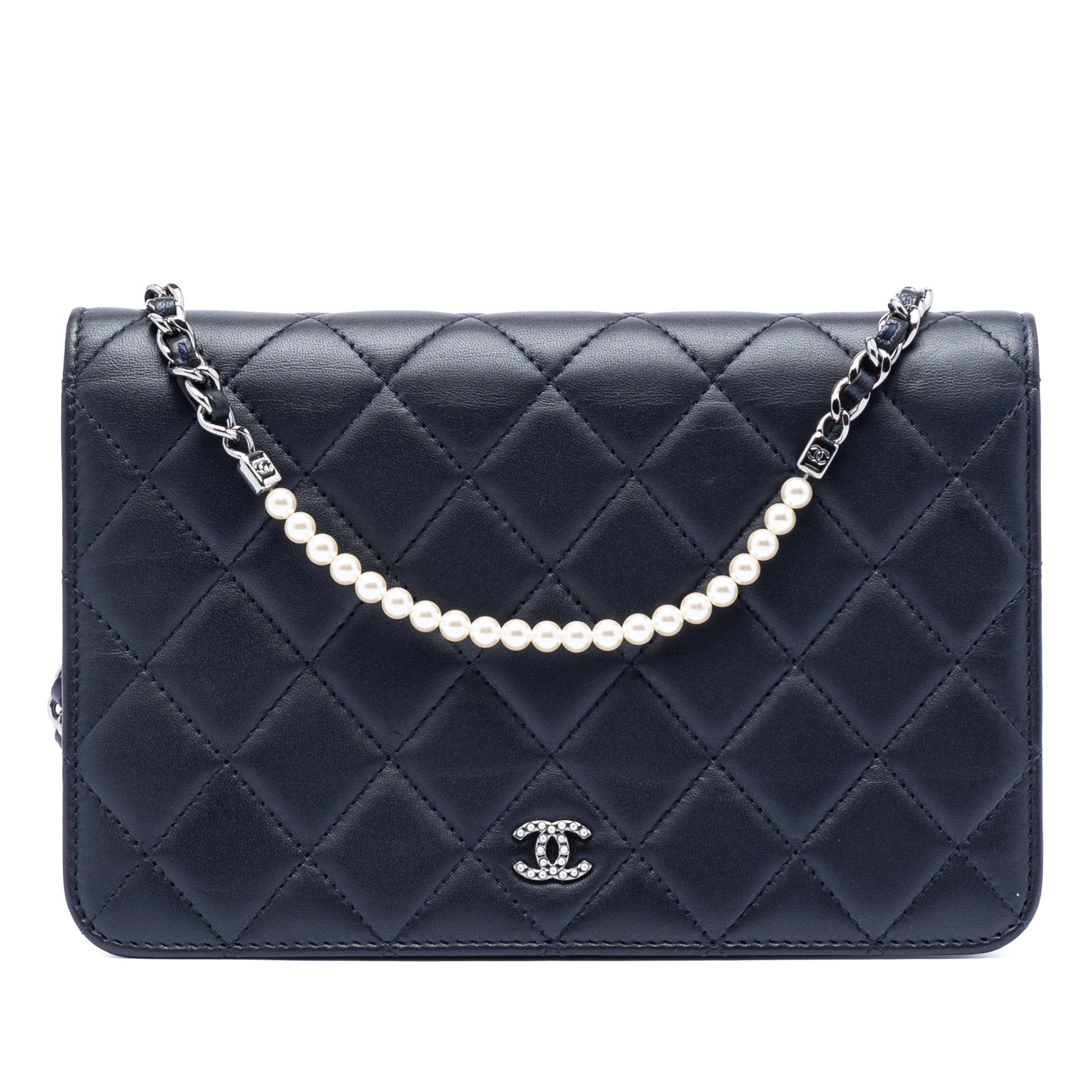 Chanel CC Quilted Lambskin Pearl Strap Wallet on Chain Size ONE SIZE - 1 Thumbnail