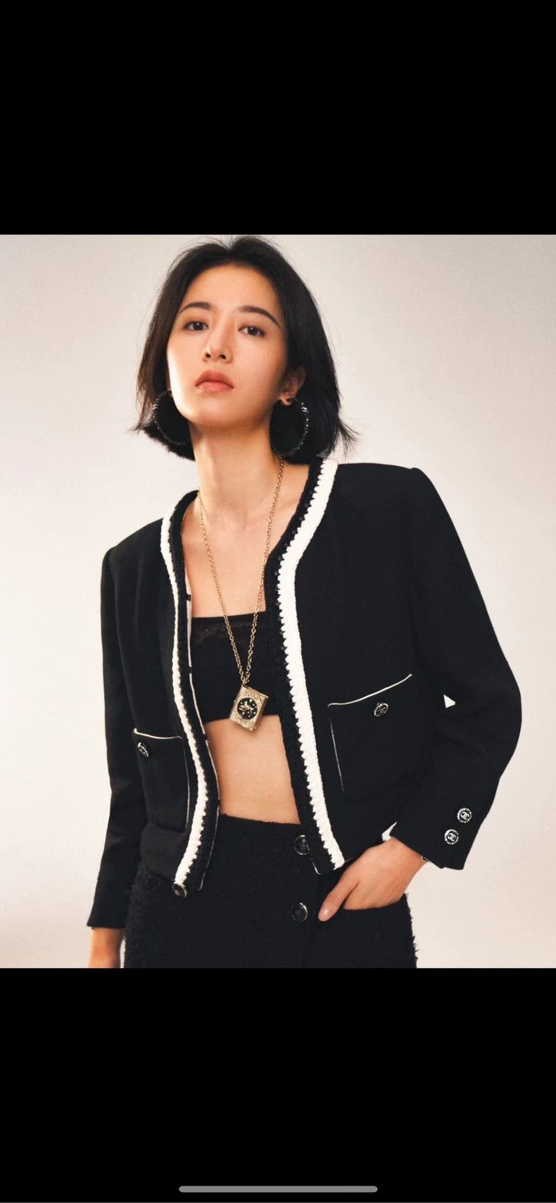 Chanel Chanel 22C black and white thick rolled edge diamond buckle Size XS / US 0-2 / IT 36-38 - 8 Thumbnail