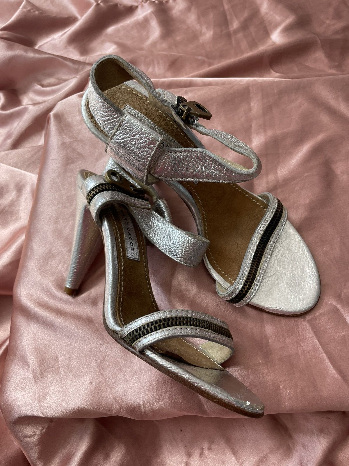 Marc by Marc Jacobs Marc by Marc Jacobs heels Size US 7.5 / IT 37.5 - 9 Thumbnail