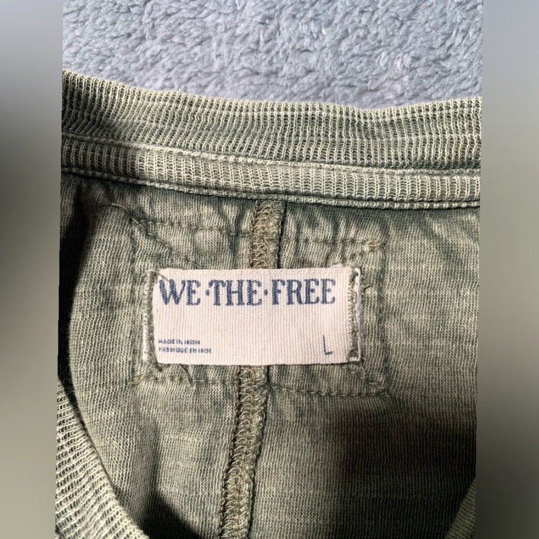 Vintage We the Free We The Free People Long Sleeve Large Green T-Shirt Women L Regular Green We the Free People Long Sleeve Shirt Womens L Green Size L / US 10 / IT 46 - 3 Thumbnail