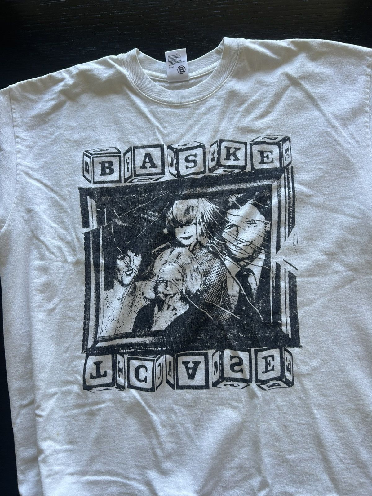 basketcase gallery Basketcase family tee Size US XL / EU 56 / 4 - 1 Thumbnail