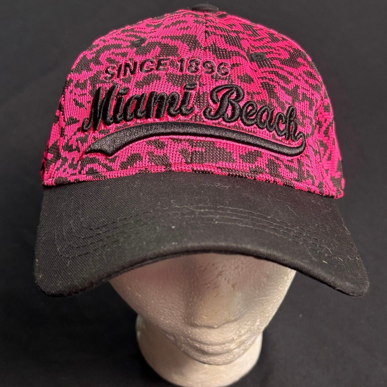 Other Pink & Black Miami Beach Hat Size ONE SIZE - 1 Thumbnail