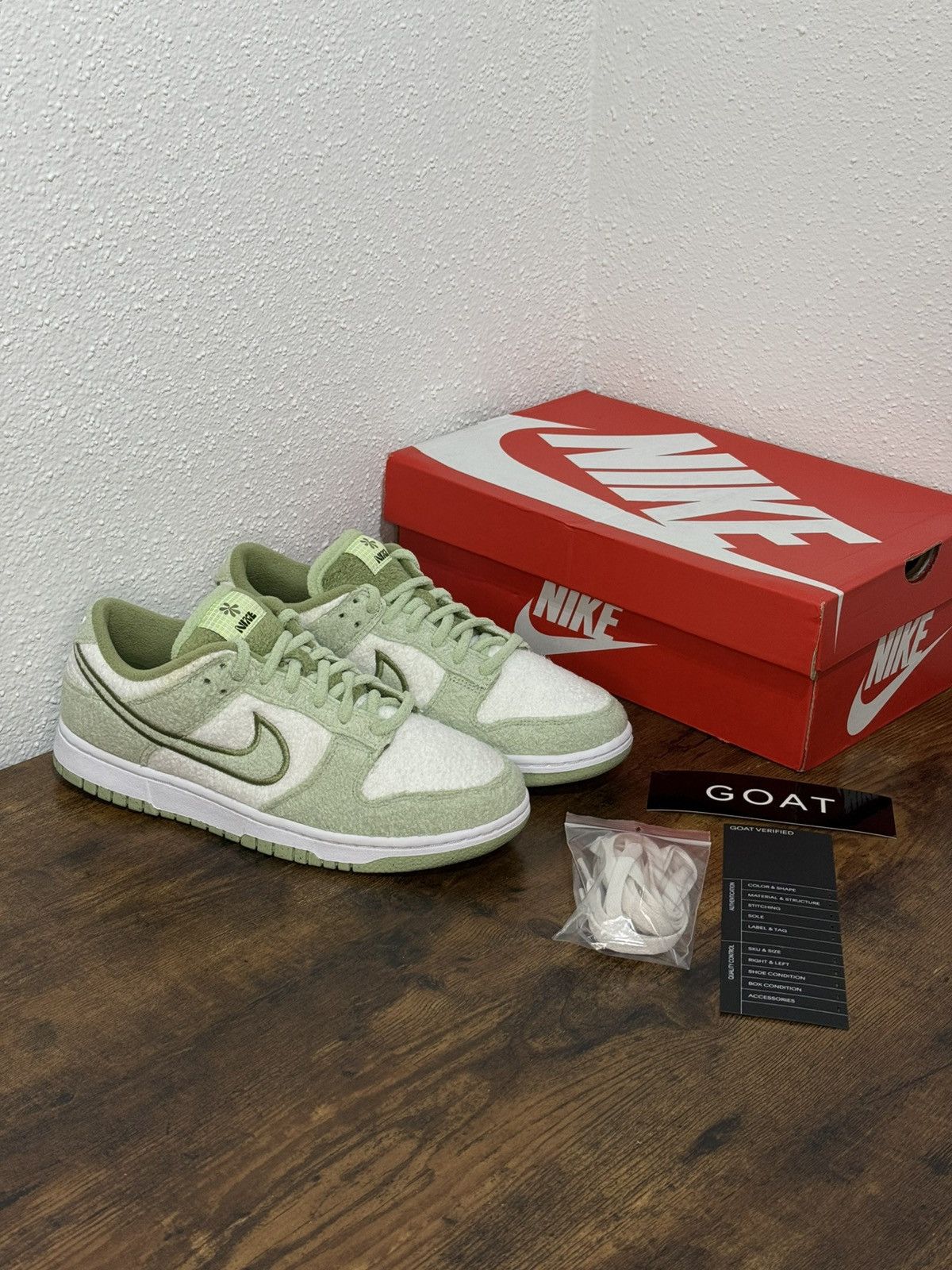Nike Nike Dunk Low SE Fleece Pack Honeydew size 8 Size US 8 / IT 38 - 1 Thumbnail