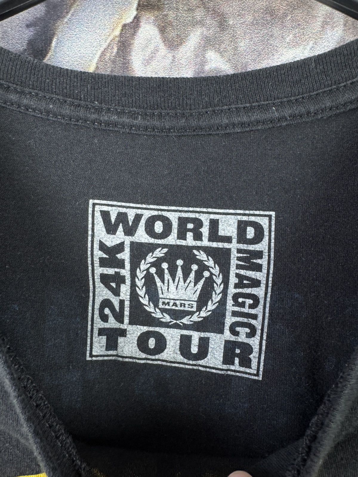 Vintage Men’s Bruno Mars The 24K Magic World Tour T-Shirt Size M Size US M / EU 48-50 / 2 - 7 Thumbnail