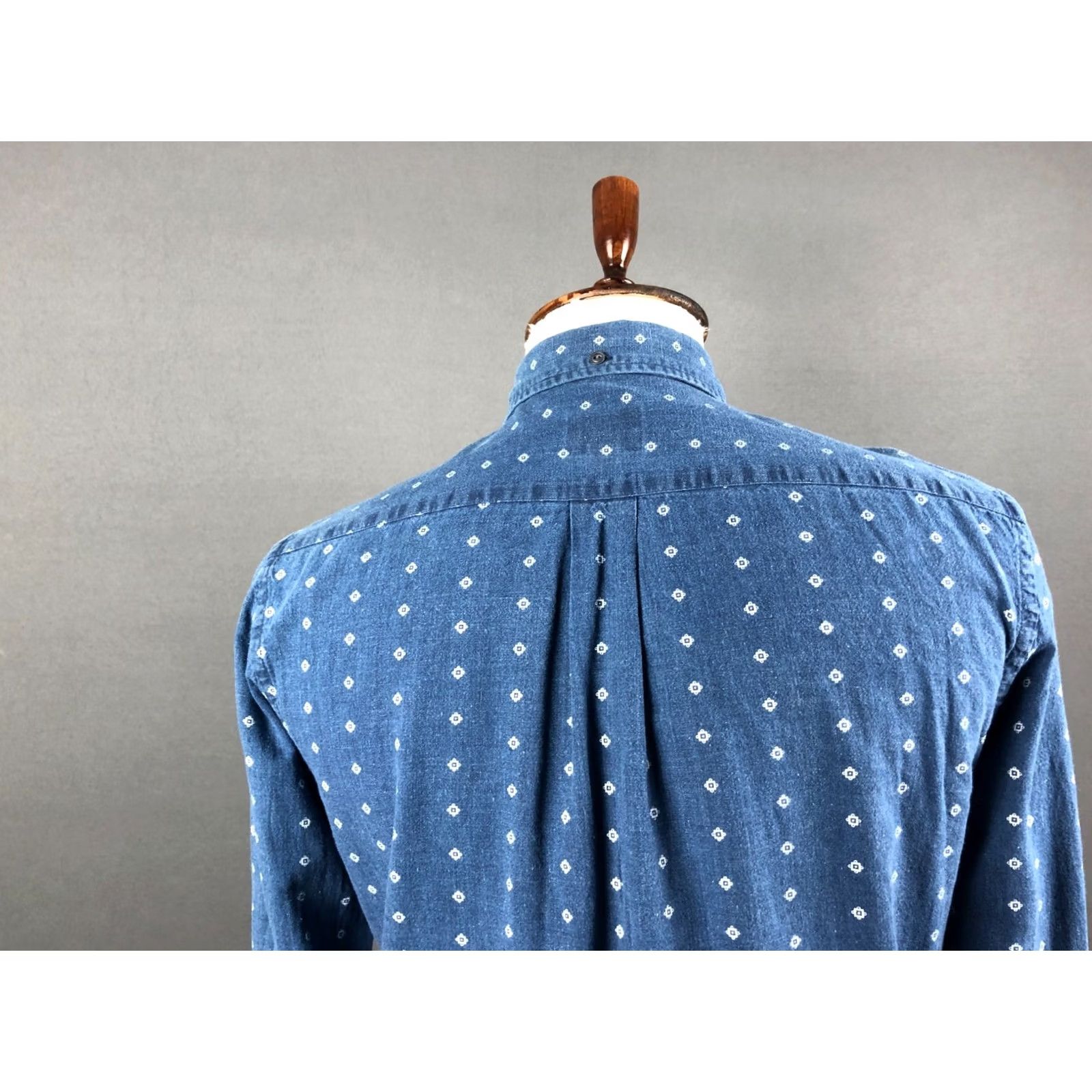 Brooks Brothers Brooks Brothers Men's Shirt M Blue Linen Patterned Button-Up Collared Long Sleeve Geometric Casual Size US M / EU 48-50 / 2 - 5 Thumbnail