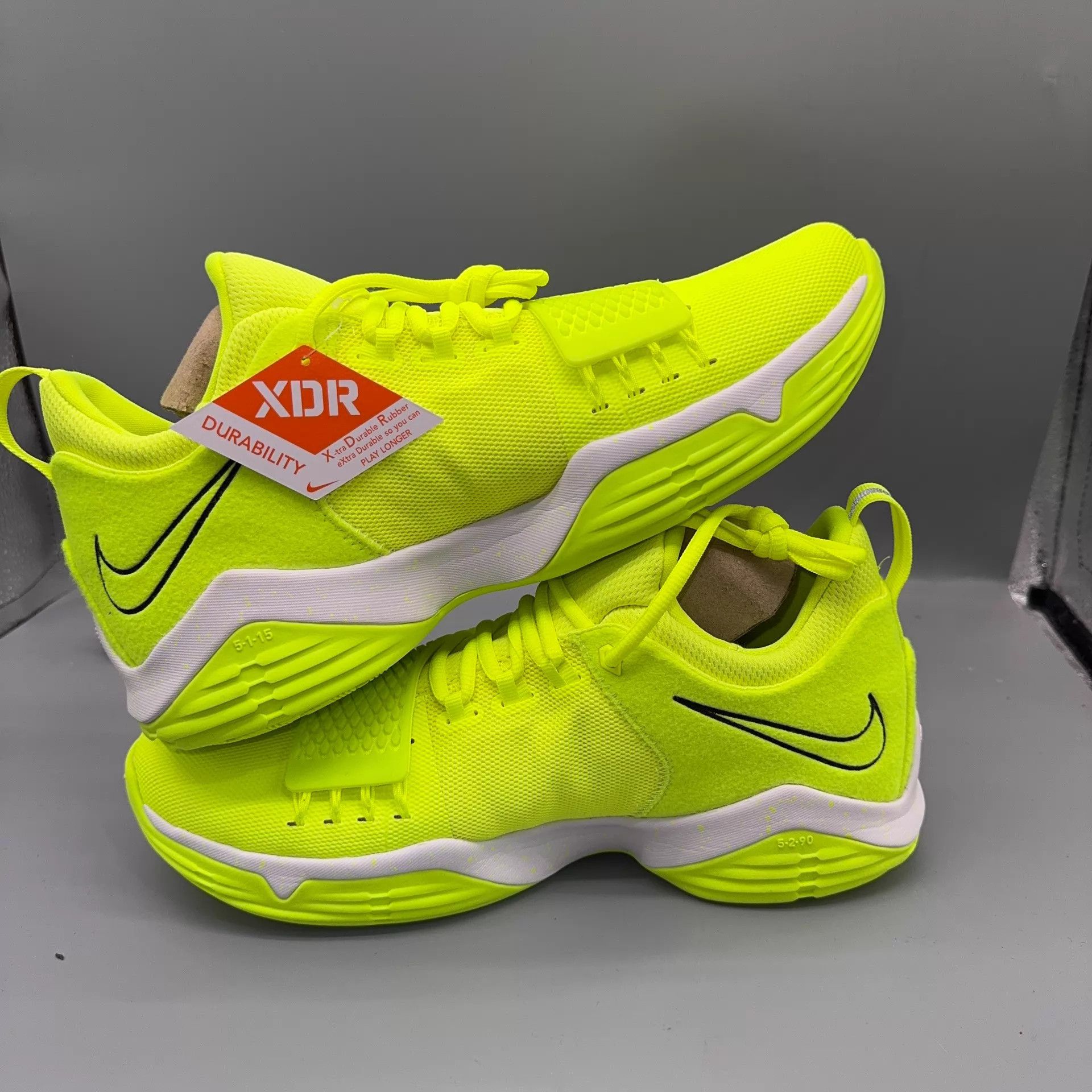 Nike Nike PG1 Volt Size 45 Size US 11 / EU 44 - 5 Thumbnail