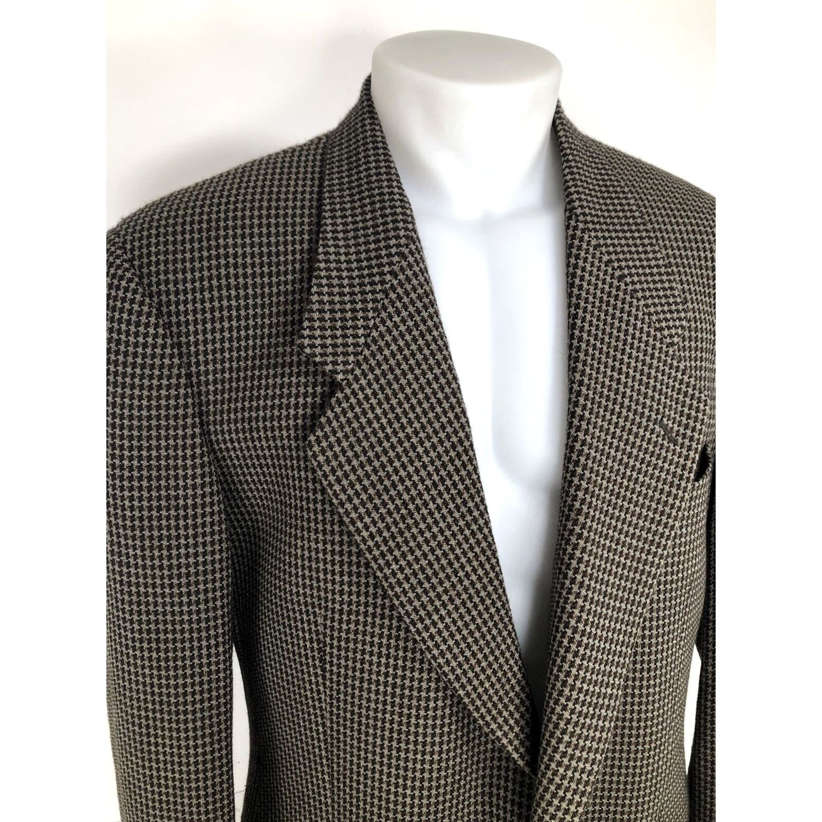 Giorgio Armani Giorgio Armani / Italy 42R Wool Blazer SportCoat Jacket Mens Brown 90% Wool Blazer AA Size 42R - 2 Thumbnail