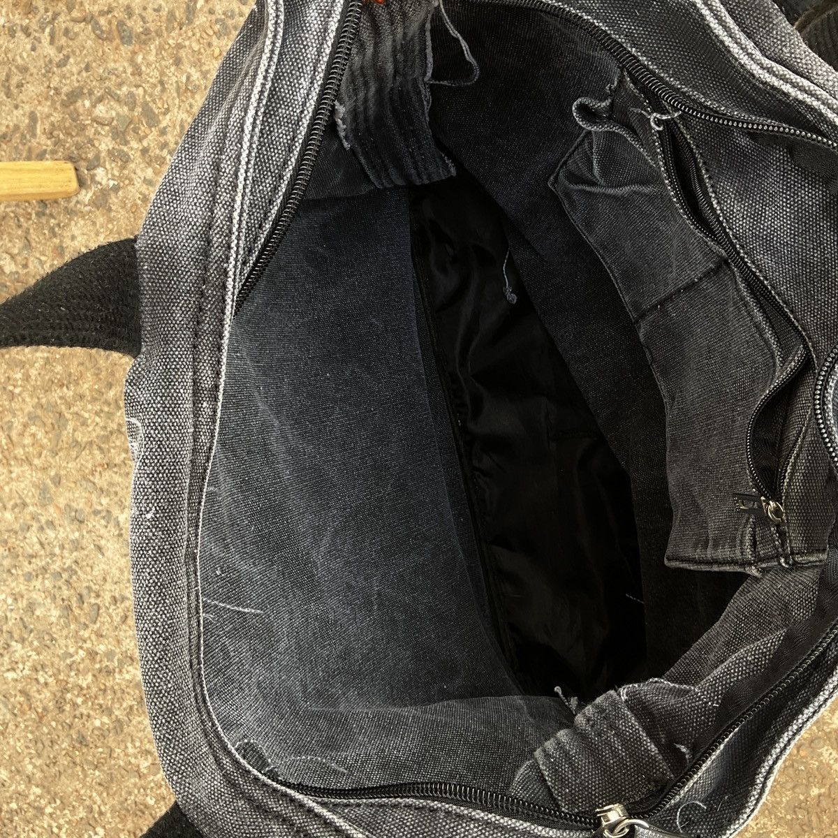 Guess × Vintage Vintage 90s Guess Jeans Claudia Schiffer Denim Tote Bag Size ONE SIZE - 6 Thumbnail
