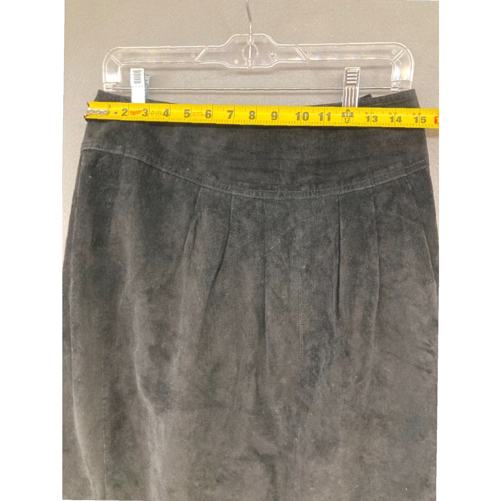 Lord & Taylor Womens Leather Skirt Black XL Straight Pencil Lord Taylor 8832 Size 30" / US 8 / IT 44 - 2 Thumbnail