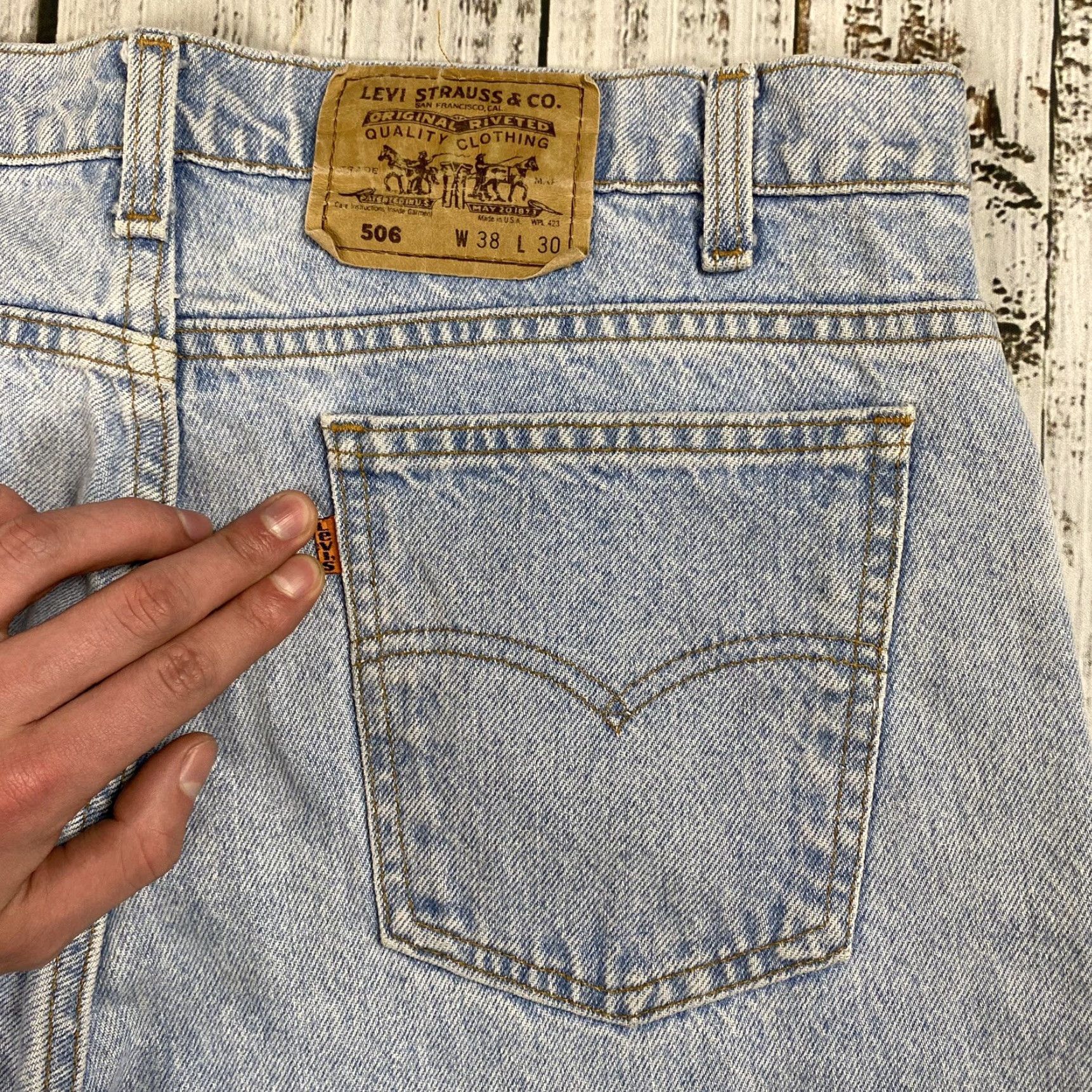 Levi's VINTAGE LEVI'S 506 ORANGE TAB JEANS 80s MENS REGULAR SIZE 38x30 LIGHT STONEWASH BLUE USA MADE Size US 38 / EU 54 - 3 Thumbnail