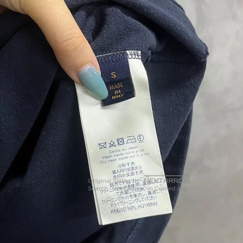 Louis Vuitton Navy Floral Embroidery Short Sleeve T.
