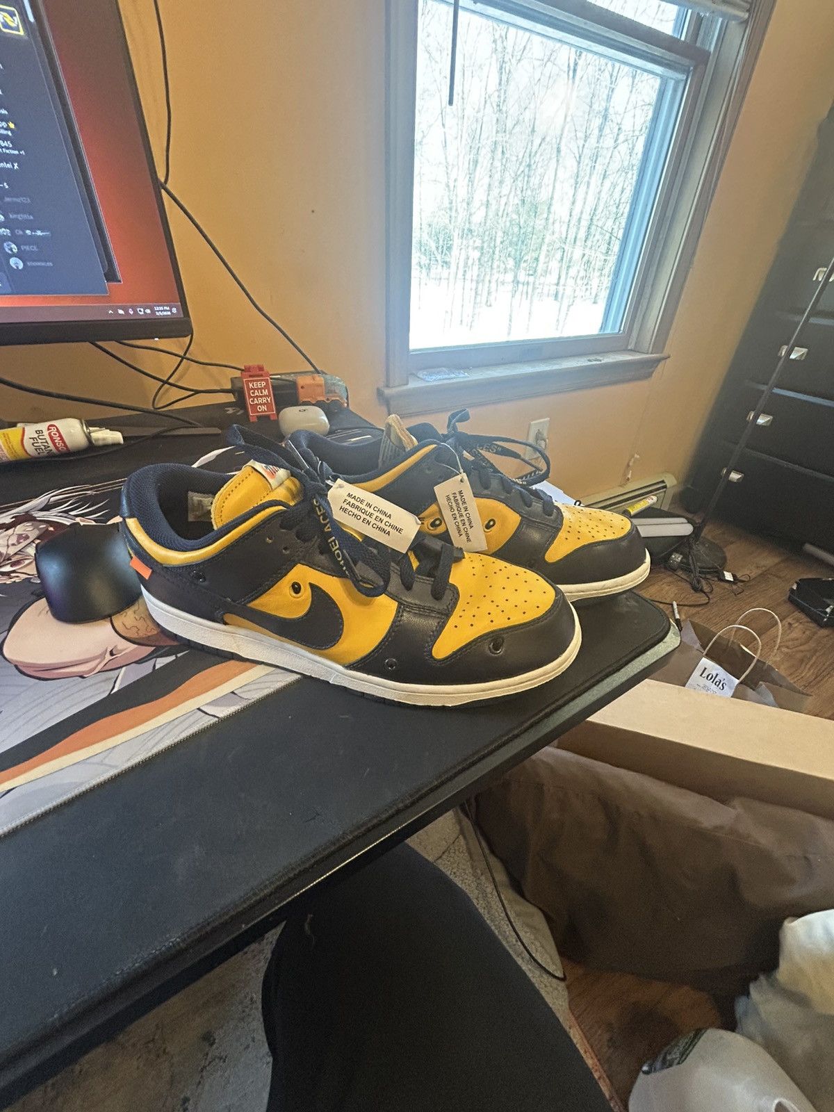 Nike Nike dunk low off white Michigan Size US 11 / EU 44 - 1 Thumbnail