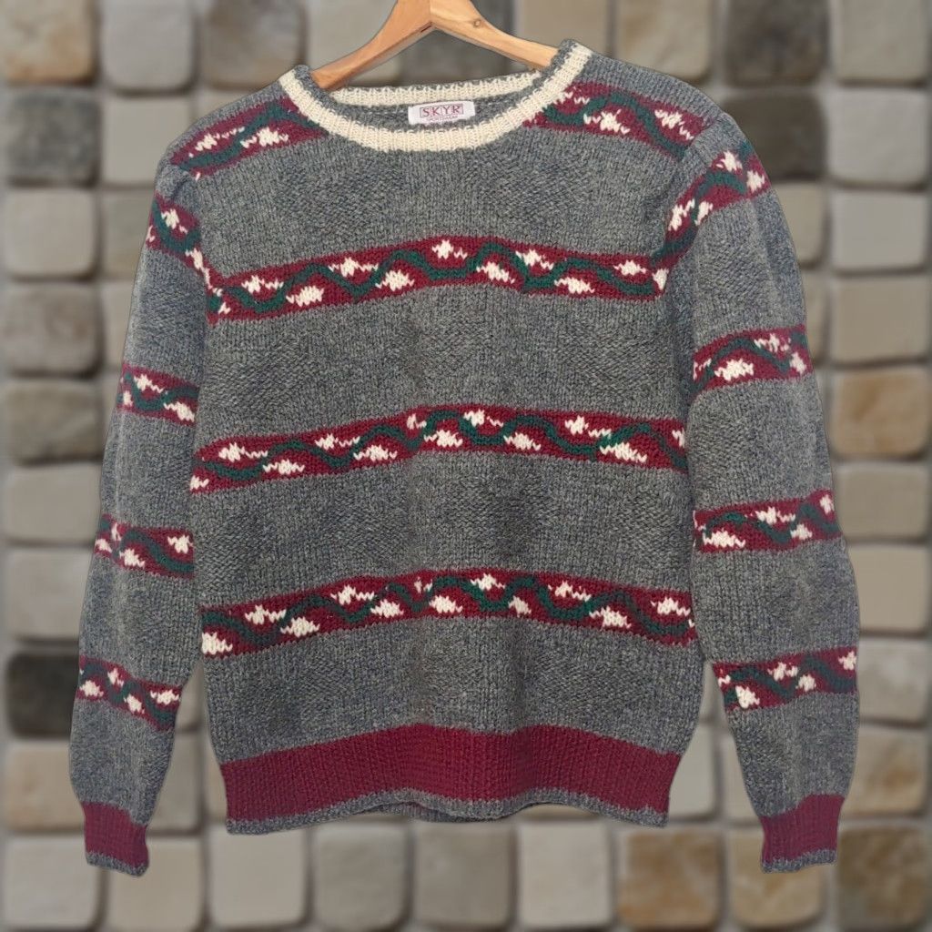 Vintage VINTAGE Skyr Sweater Medium Wool Gray Striped Pullover Crew Neck Long Sleeve Casual Women Ski Winter Gro... Size M / US 6-8 / IT 42-44 - 1 Thumbnail