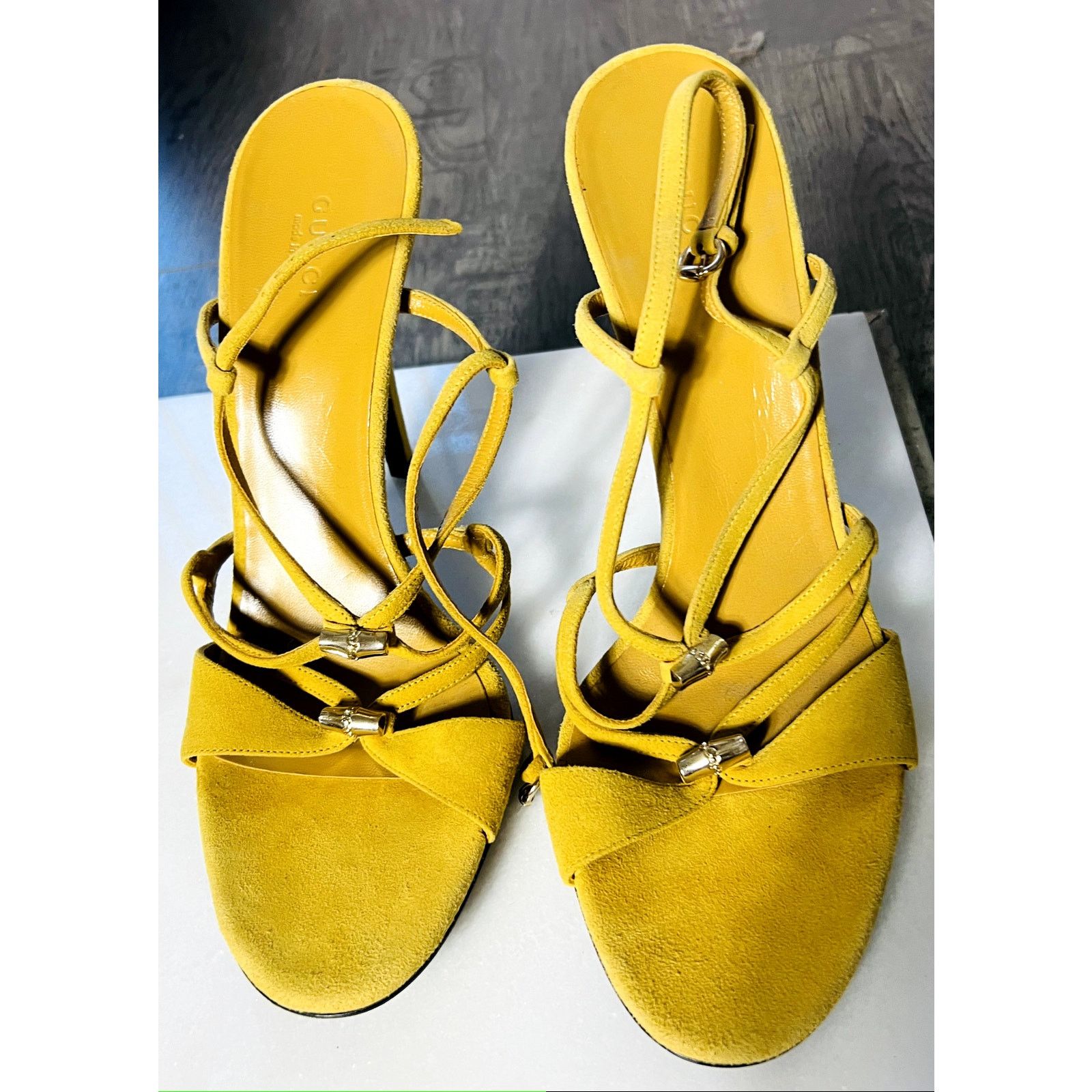 New Gucci Milady mustard yellow suede bamboo heels Sz 10
