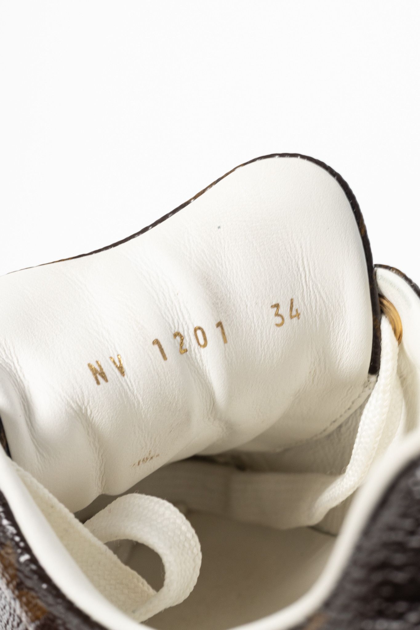 Louis Vuitton Louis Vuitton Time Out Monogram Canvas Platform Sneakers Size US 4 / IT 34 - 11 Thumbnail