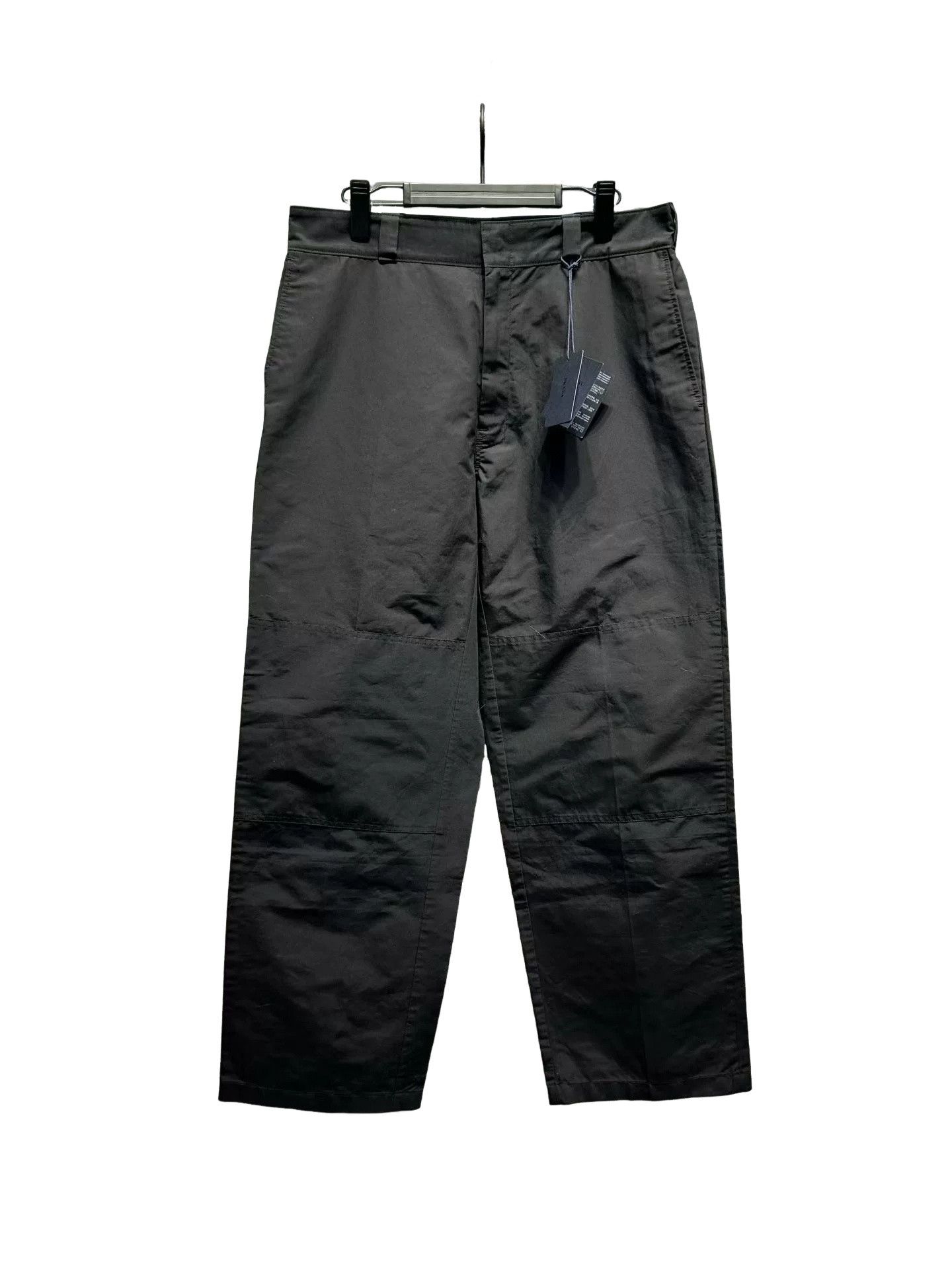 Prada Prada Triangle Logo Casual Pants EU 48 Size US 32 / EU 48 - 1 Thumbnail