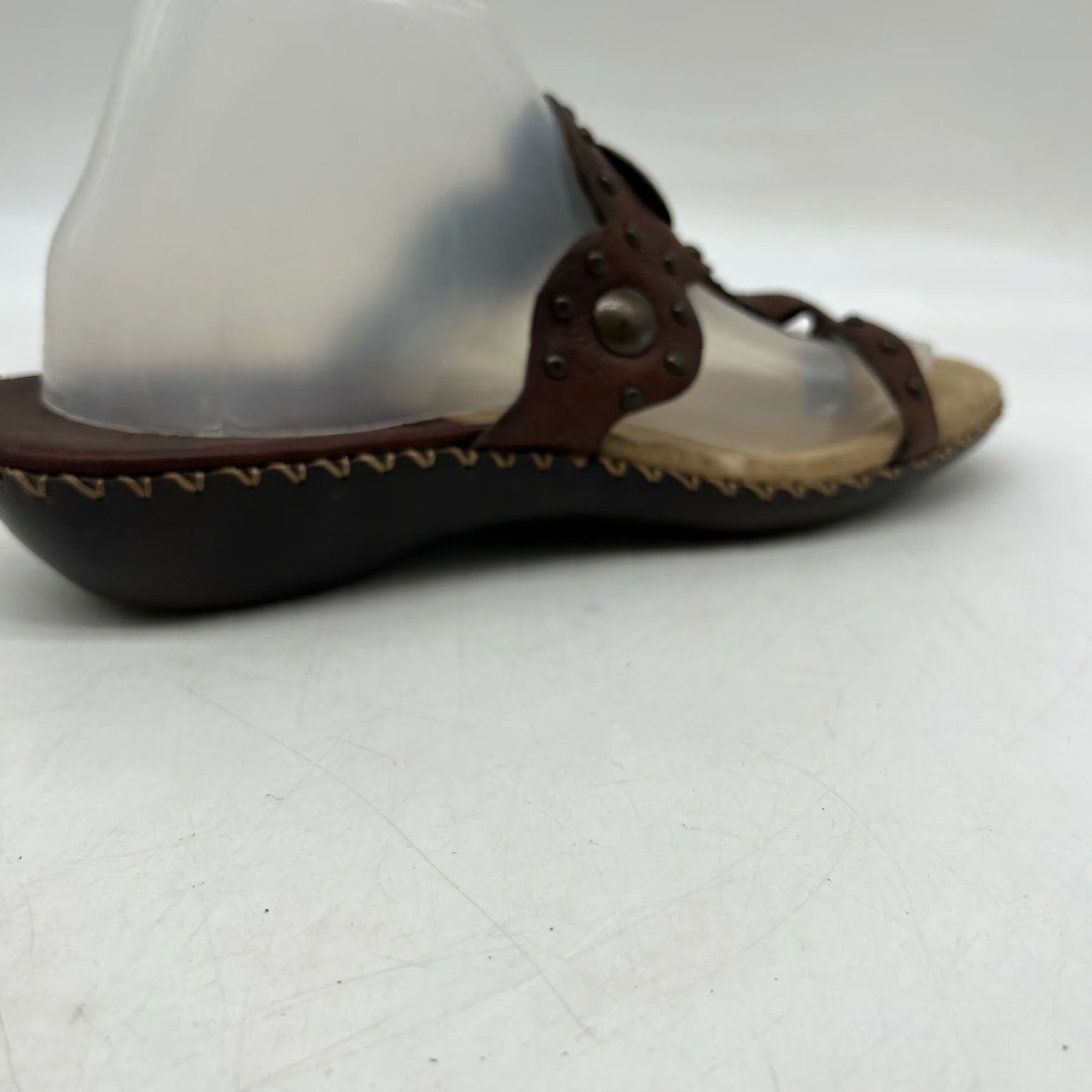 Vintage MIA Womens Embellished Slip-On Leather Thong Sandals Brown Size 9 M Comfort Size US 9 / IT 39 - 6 Thumbnail