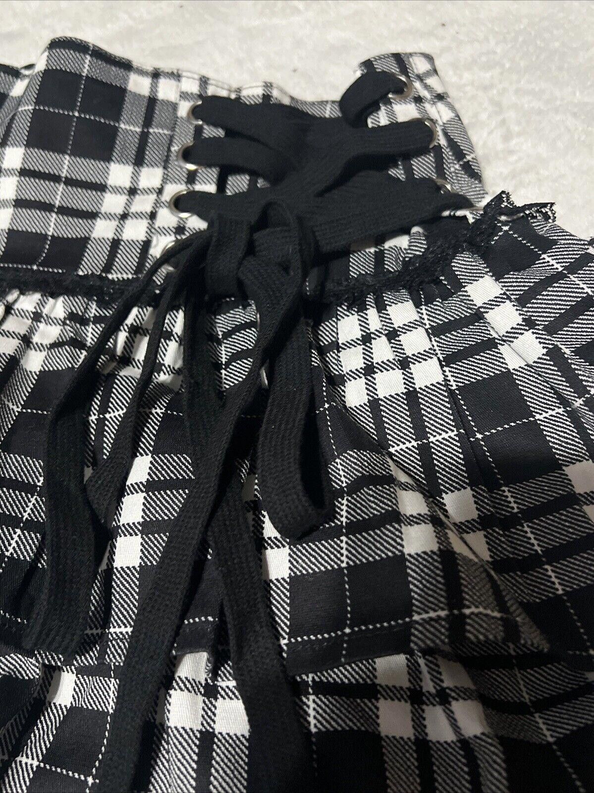 Designer S White & Black Plaid Widow Mini Skirt Lace Pleated Goth Size 28" / US 6 / IT 42 - 2 Thumbnail