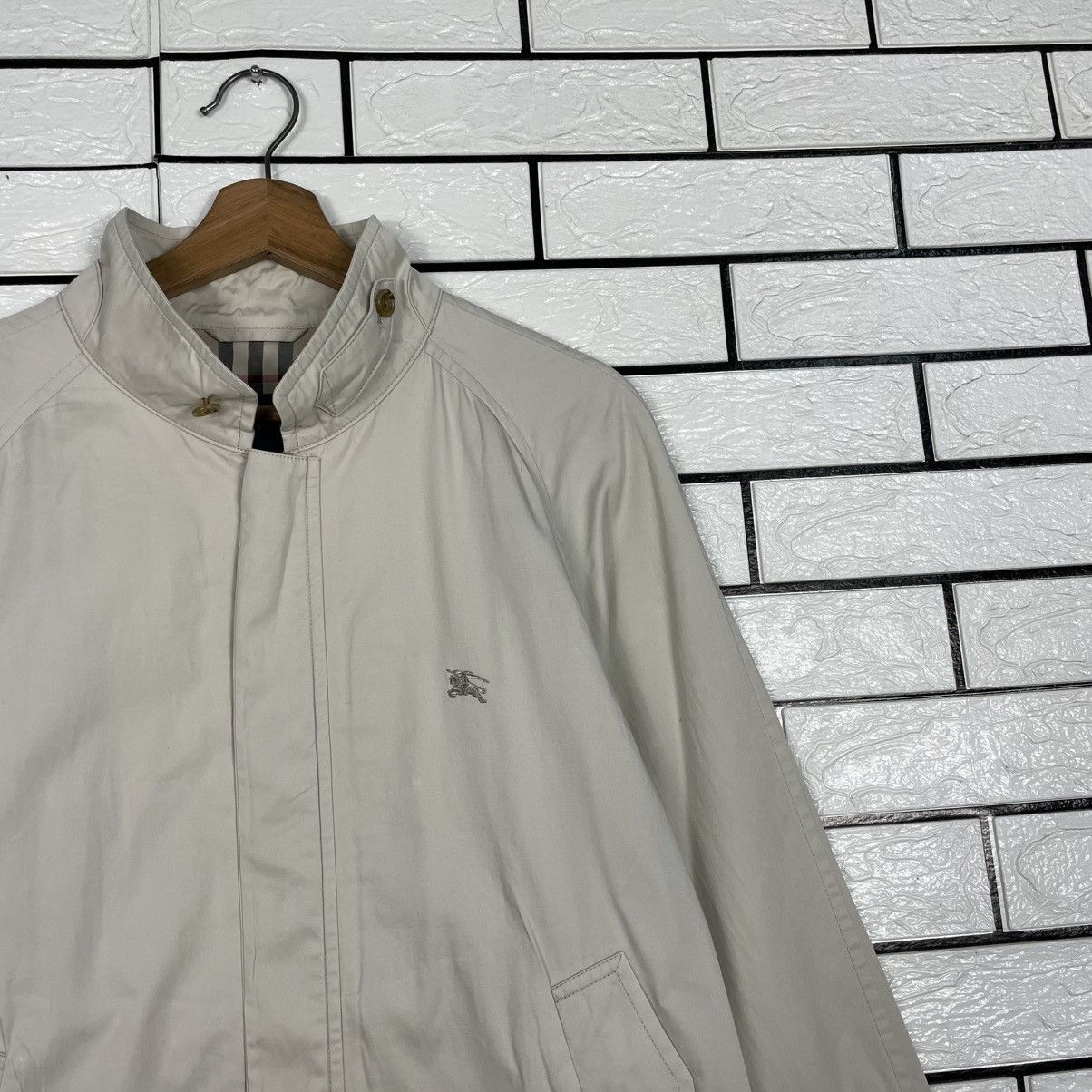 Burberry Burberry London Bomber Jacket Size US M / EU 48-50 / 2 - 5 Thumbnail