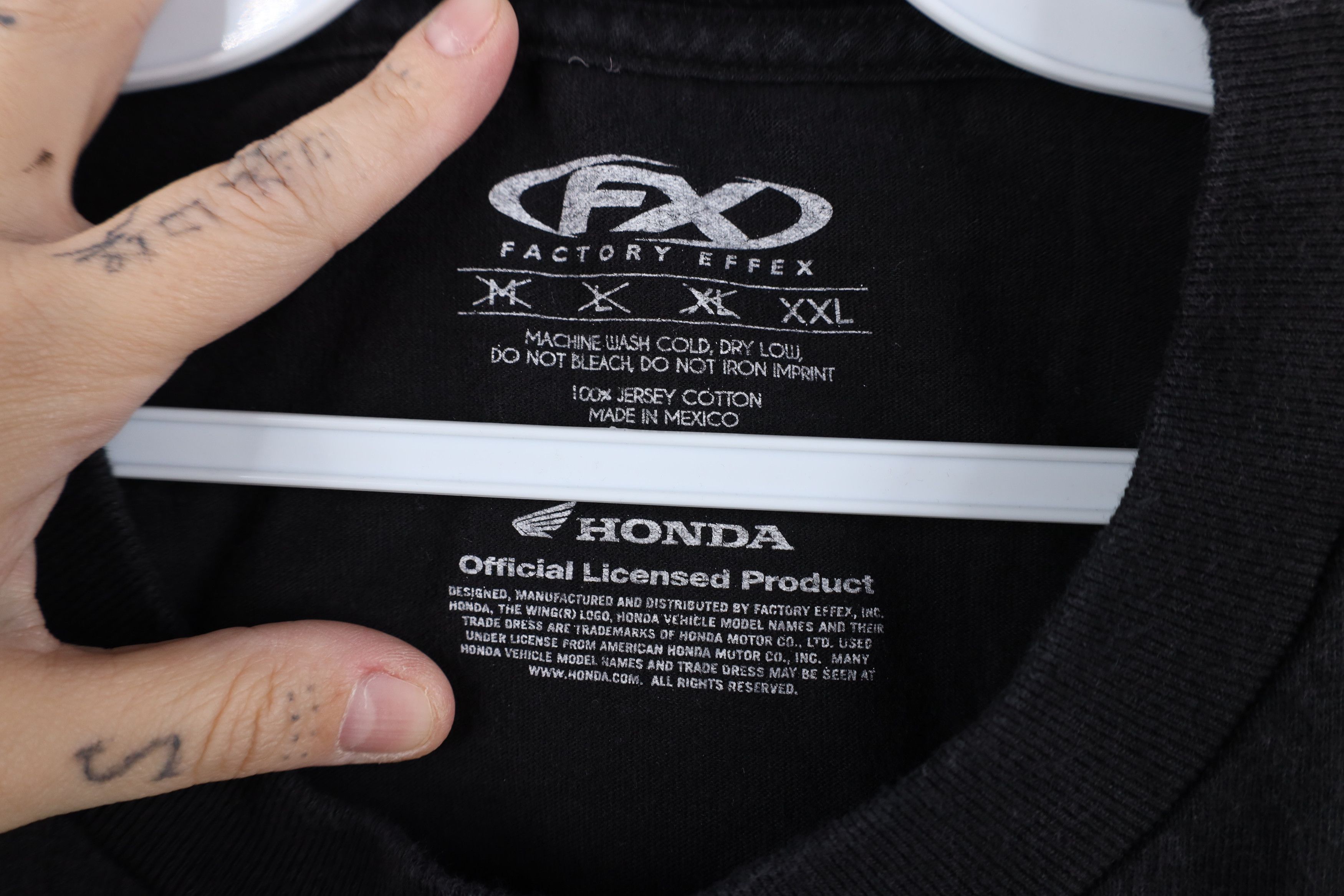 Vintage Vintage Honda Racing Spell Out Big Logo Short Sleeve T-Shirt Size US XXL / EU 58 / 5 - 7 Thumbnail