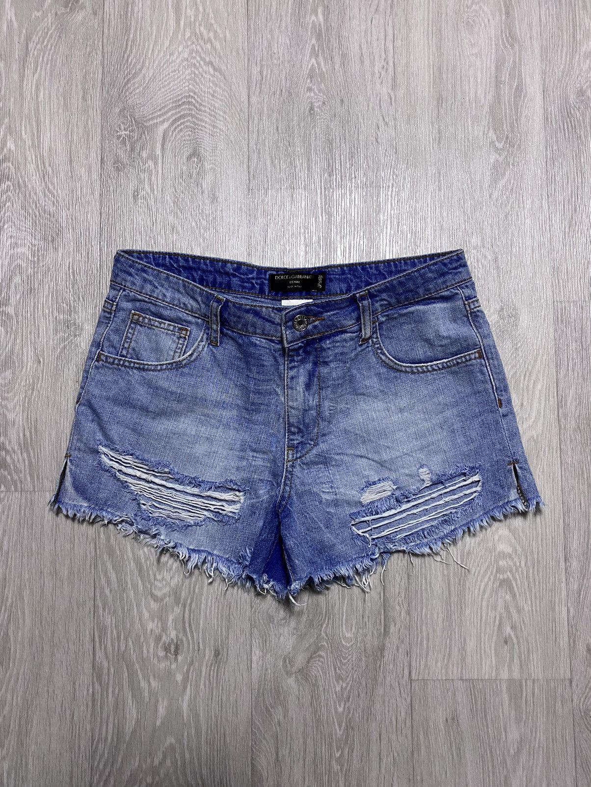 Dolce & Gabbana Women’s D&G Washed Blue Torn Fringed Distressed Denim Shorts Size 26" / US 2 / IT 38 - 2 Thumbnail