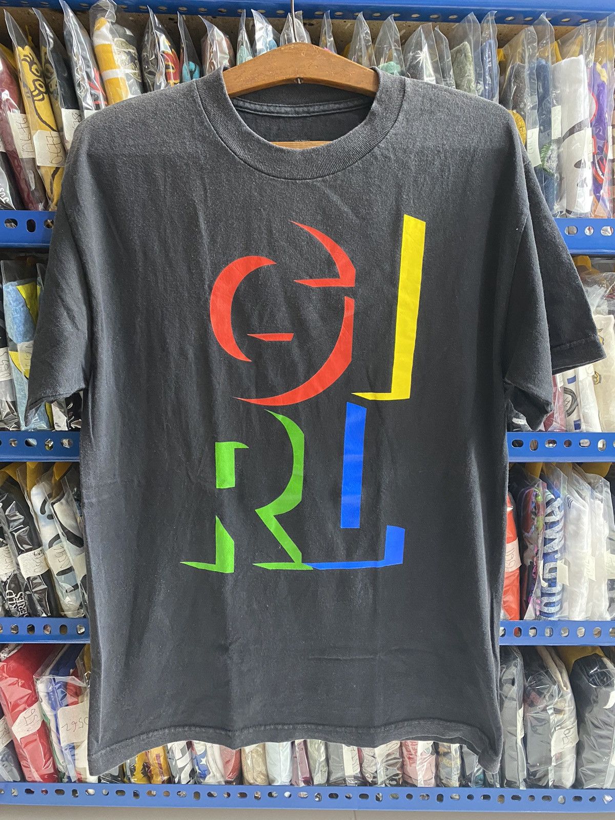 Vintage GIRL TSHIRT Size US M / EU 48-50 / 2 - 1 Thumbnail