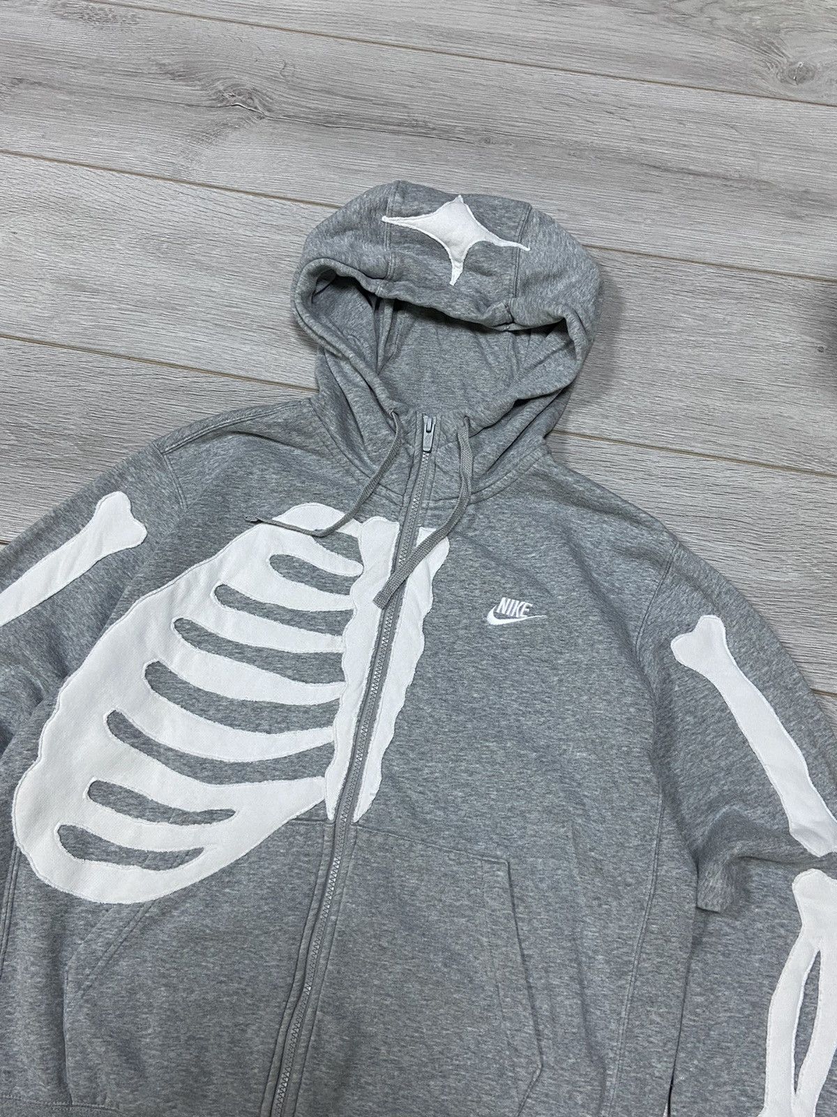 Nike Nike vintage skeleton 1:1 vintage bones hoodie Size US M / EU 48-50 / 2 - 5 Thumbnail
