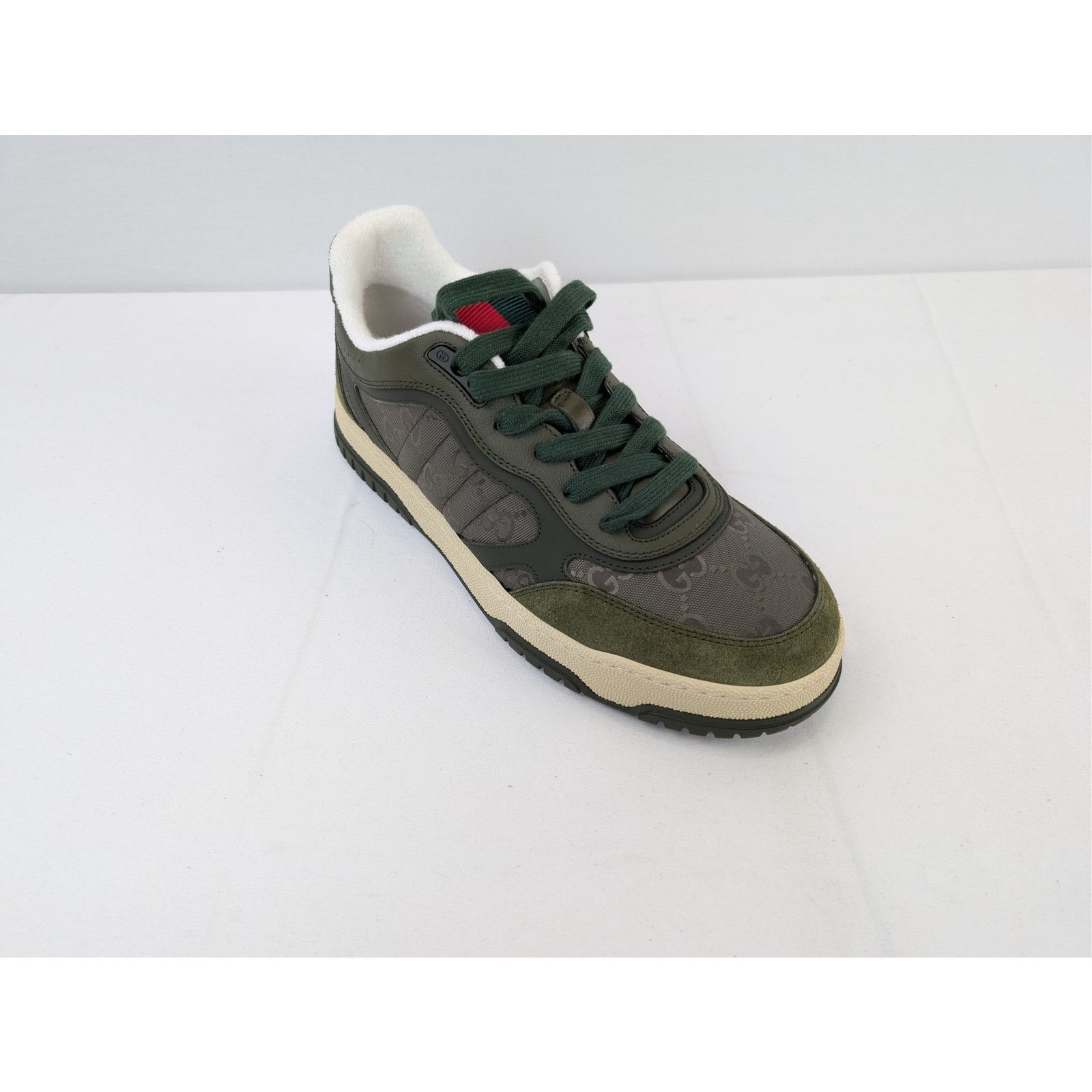 Gucci o1rshd1 GG Supreme fabric and suede Re-Web sneaker in green Size US 9 / EU 42 - 3 Thumbnail