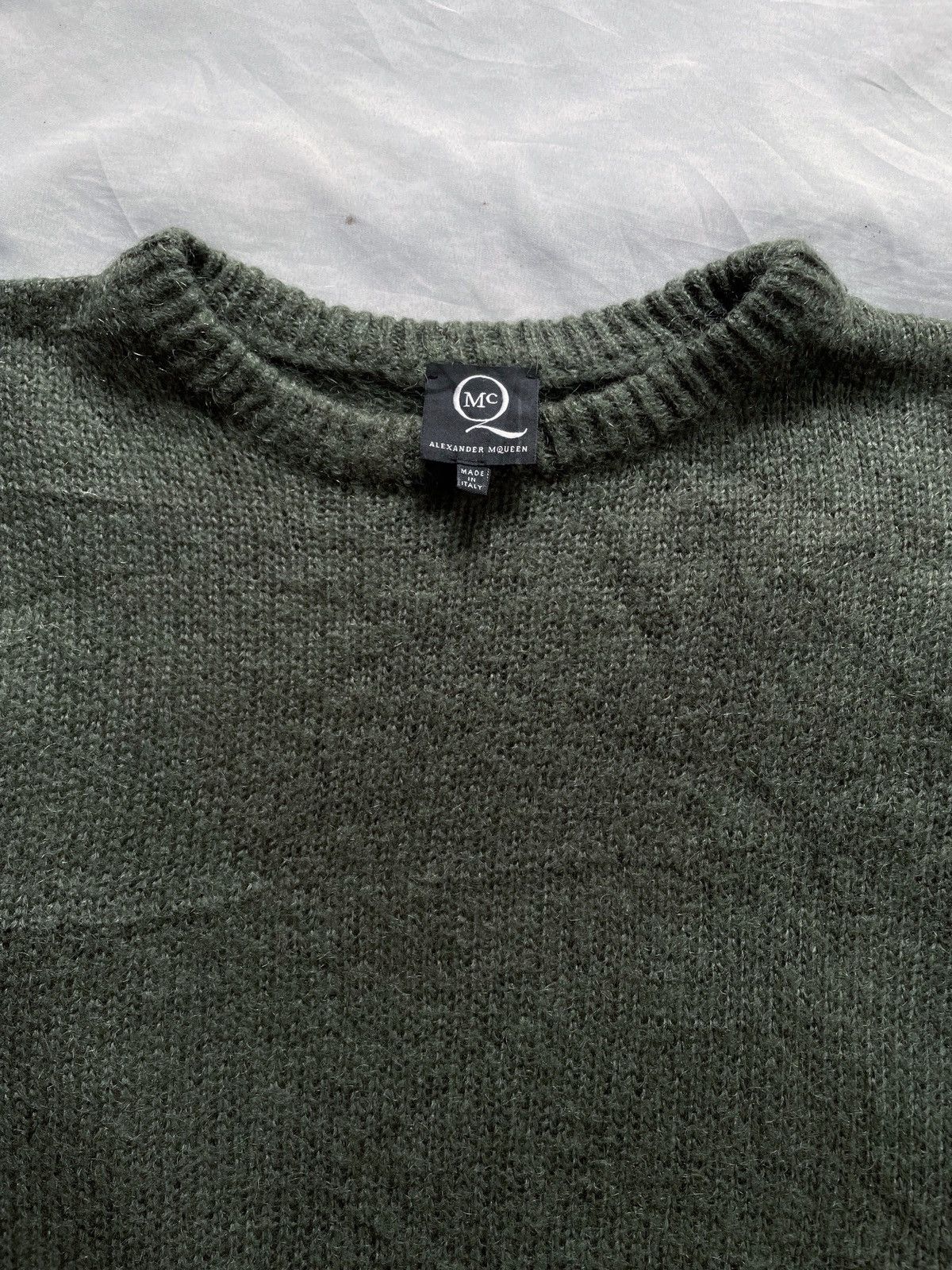 Alexander McQueen 2011 ALEXANDER MCQUEEN AECHIVE KNITWEAR Size US XL / EU 56 / 4 - 4 Thumbnail