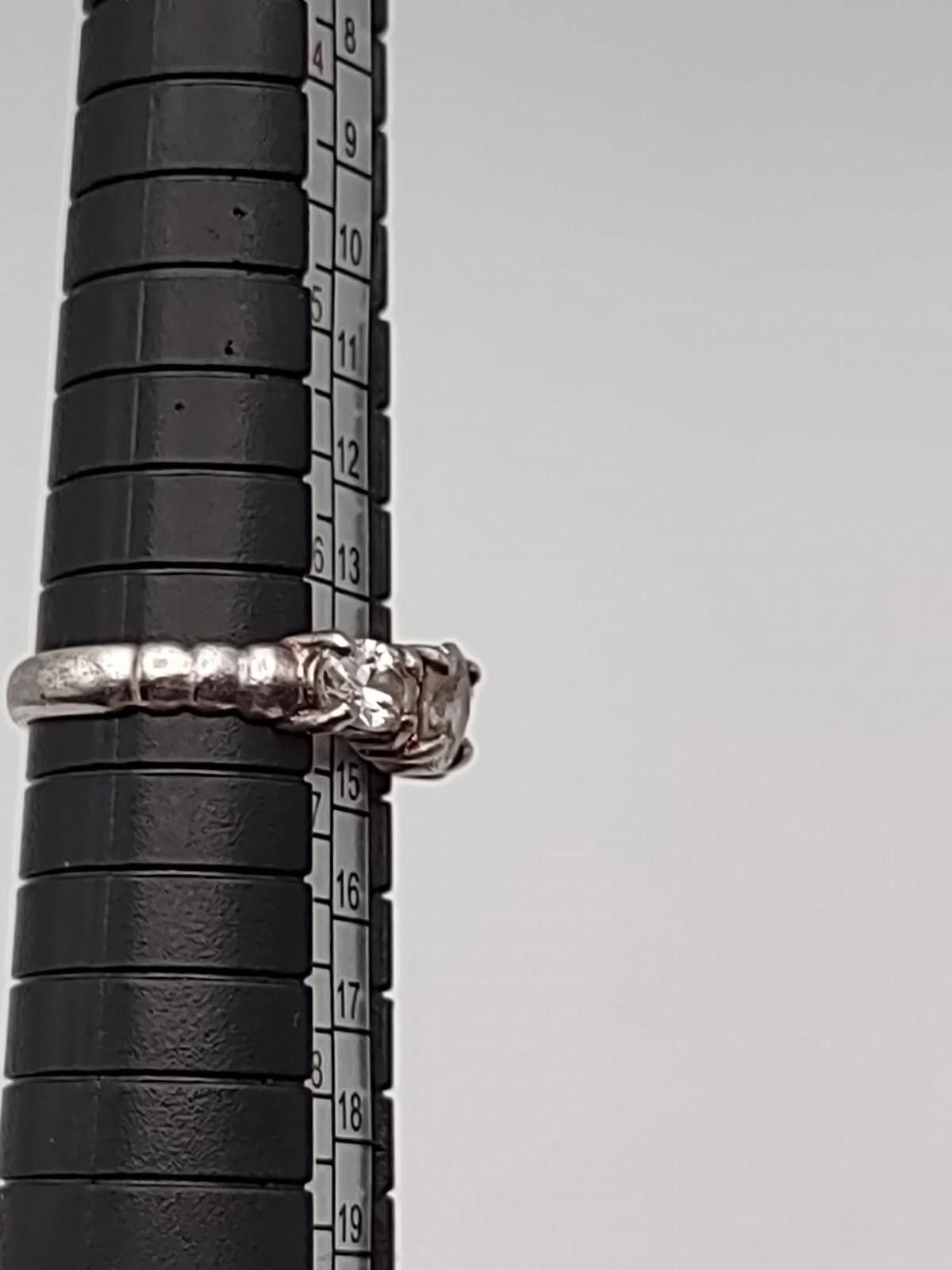 The Unbranded Brand 925 CZ 3 Stone Ring Size 6.5 Sterling Silver Size ONE SIZE - 4 Thumbnail