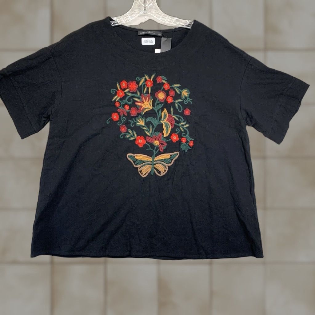 Vintage Vintage Zanzea Women's Tunic Top Short Sleeve Black Floral Embroidered Butterfly Bohemian 2XL Size XXL / US 16-18 / IT 52-54 - 1 Thumbnail