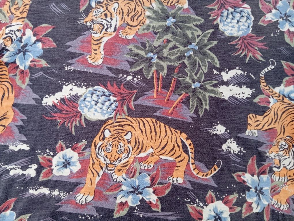 H&M Hawaii Sukajan Tiger 🌴🐯 Fullprint All Over Tshirt Size US S / EU 44-46 / 1 - 1 Thumbnail