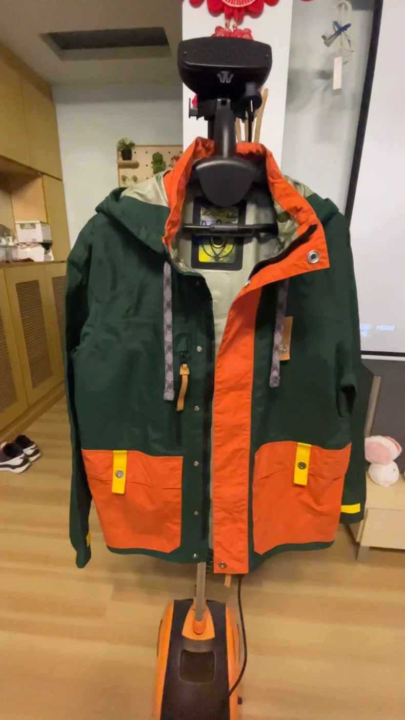 Loewe Loewe men's jacket with the same paragraph. Size US M / EU 48-50 / 2 - 1 Thumbnail