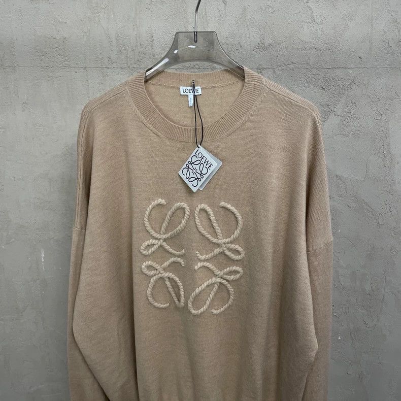 Loewe loewe Brown chest large knit logo round-neck wool sweater 2 Size US S / EU 44-46 / 1 - 3 Thumbnail