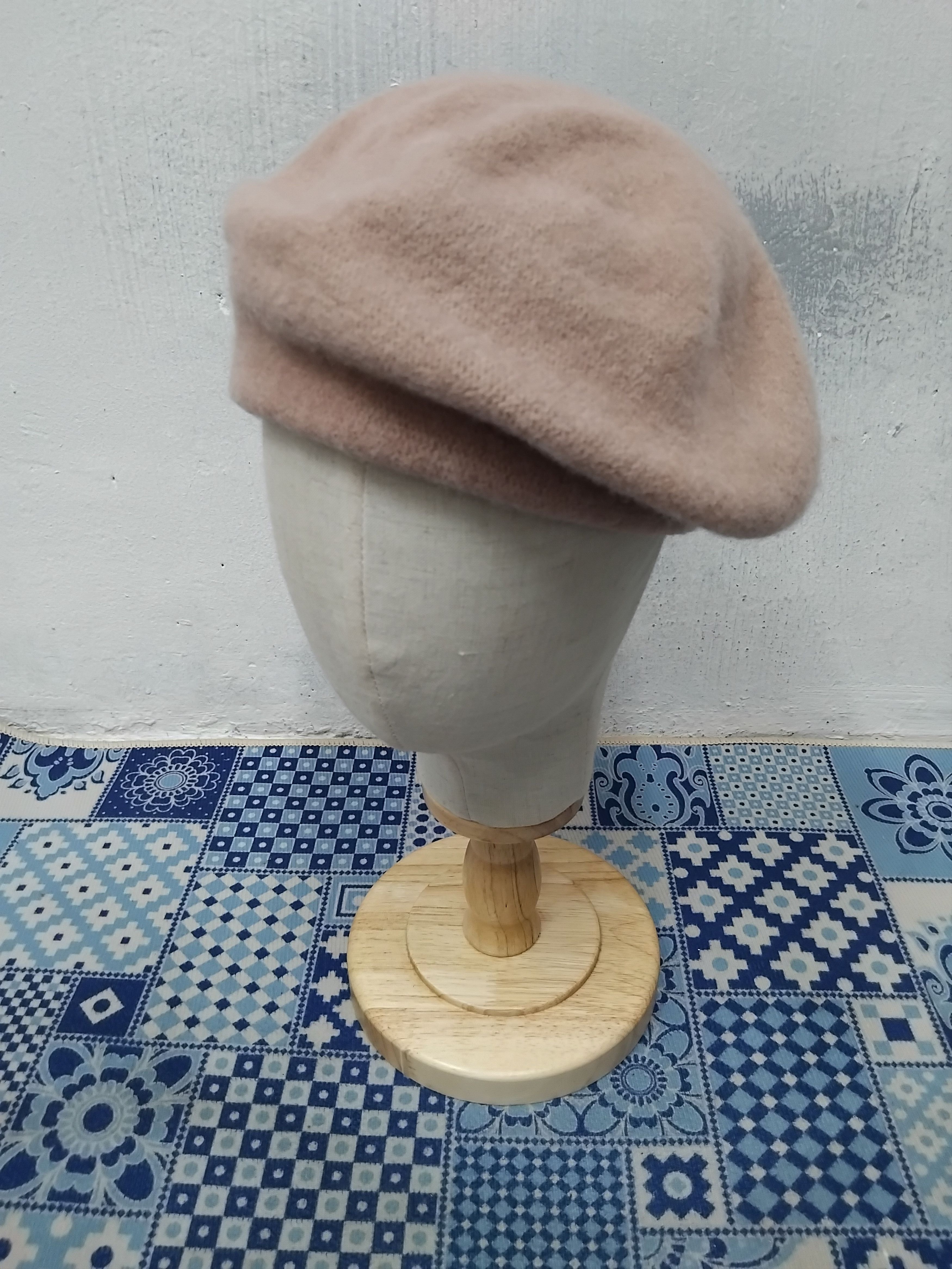 💥Uniqlo peach colour Japanese hat