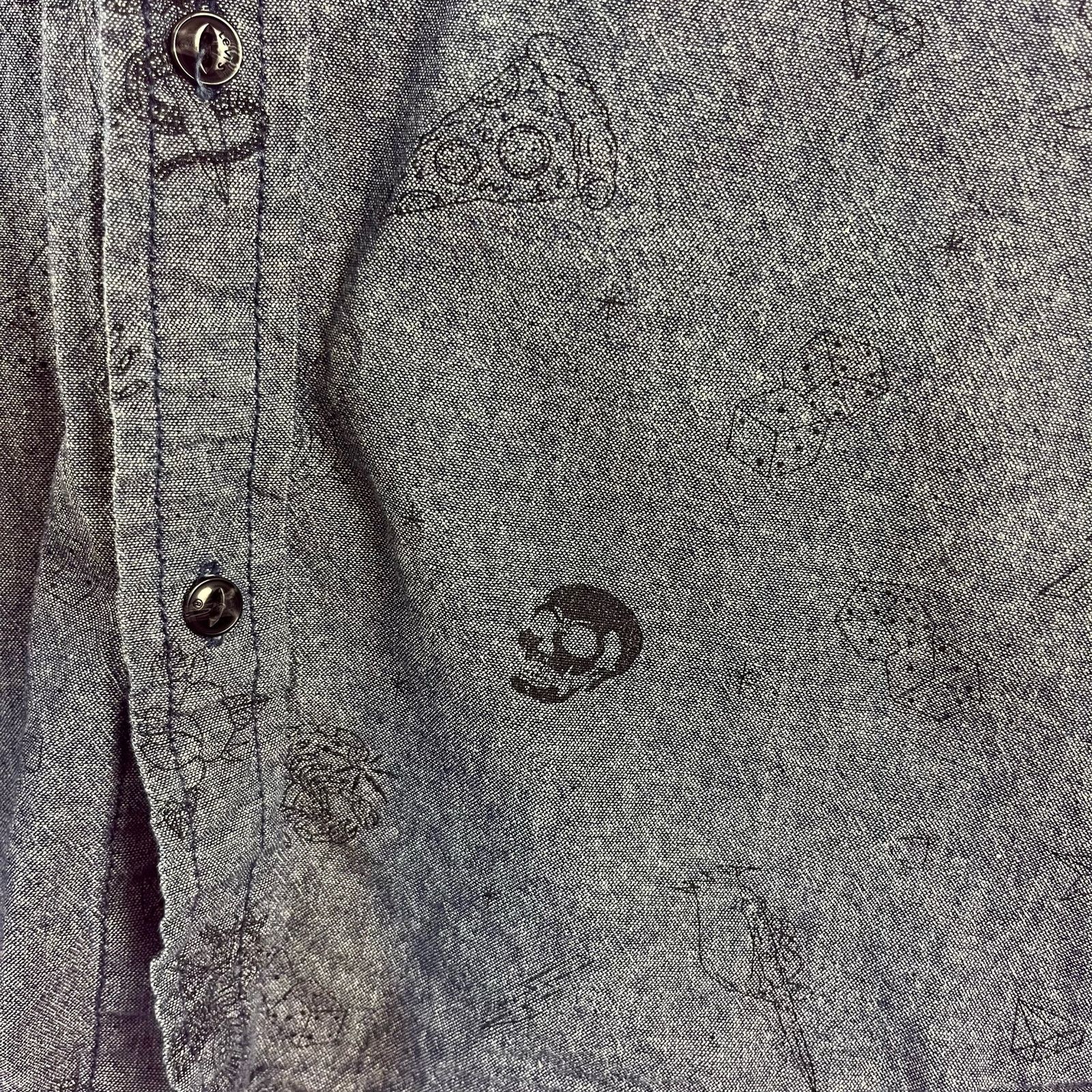 Levi's Levi’s Mens XL Shirt Skulls Roses Eagles Snake All Over Size US XL / EU 56 / 4 - 8 Thumbnail