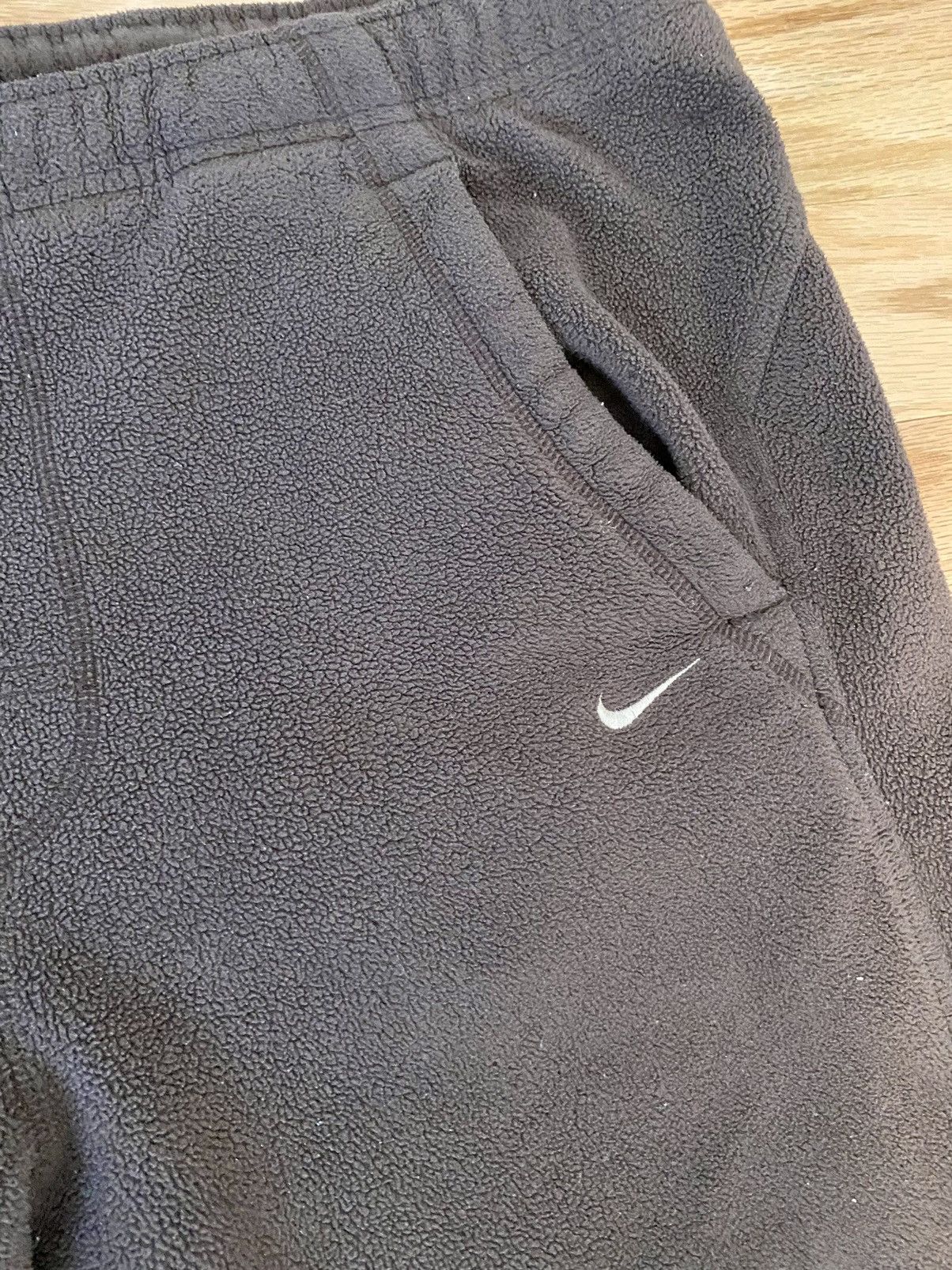 Nike × Vintage Nike Swoosh Brown Sweatpants Vintage 2000s Baggy Fleece Size US 32 / EU 48 - 3 Thumbnail
