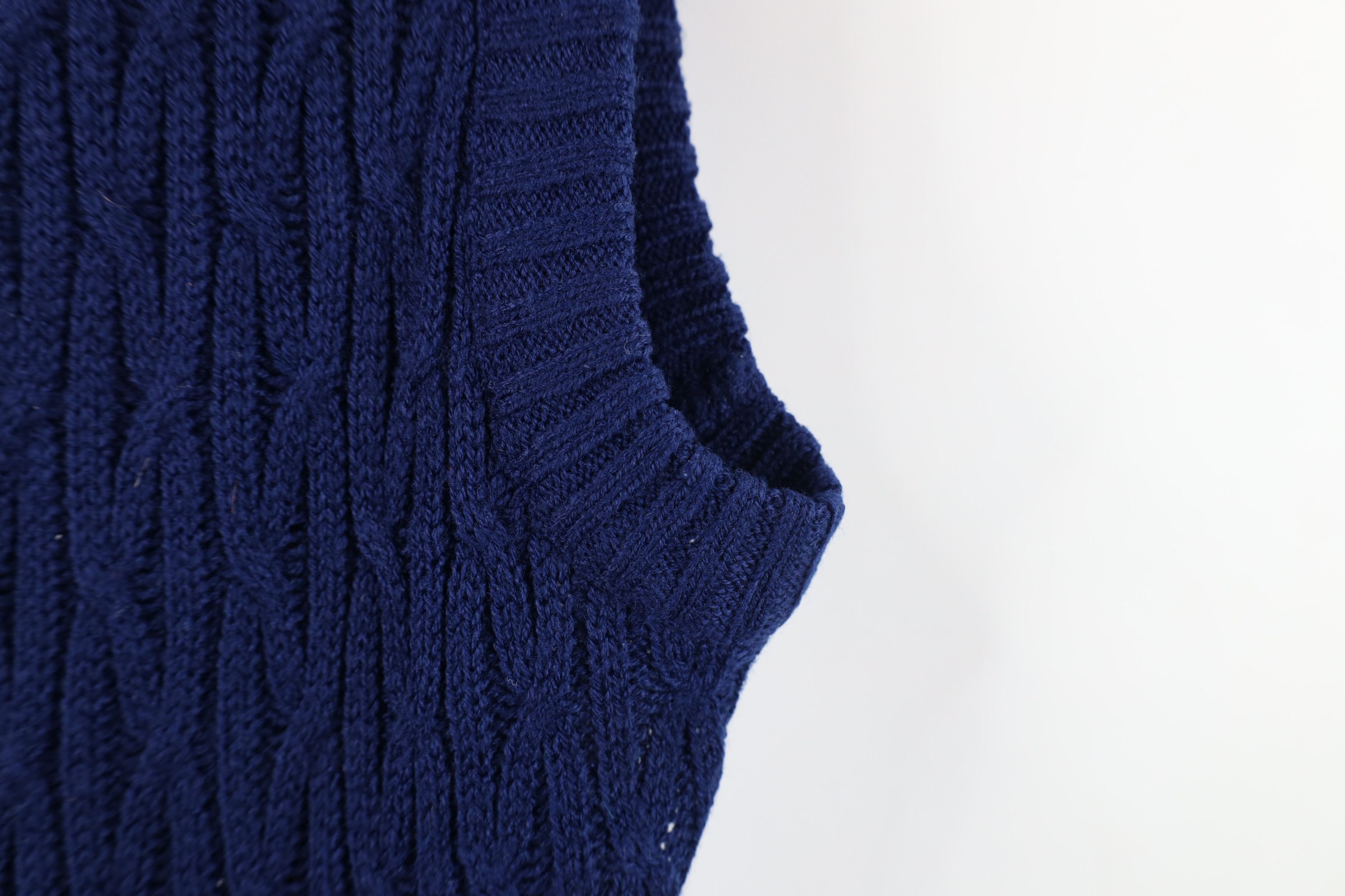 Vintage Vintage 90s Streetwear Cable Knit Cardigan Sweater Vest Blue Size S / US 4 / IT 40 - 8 Thumbnail