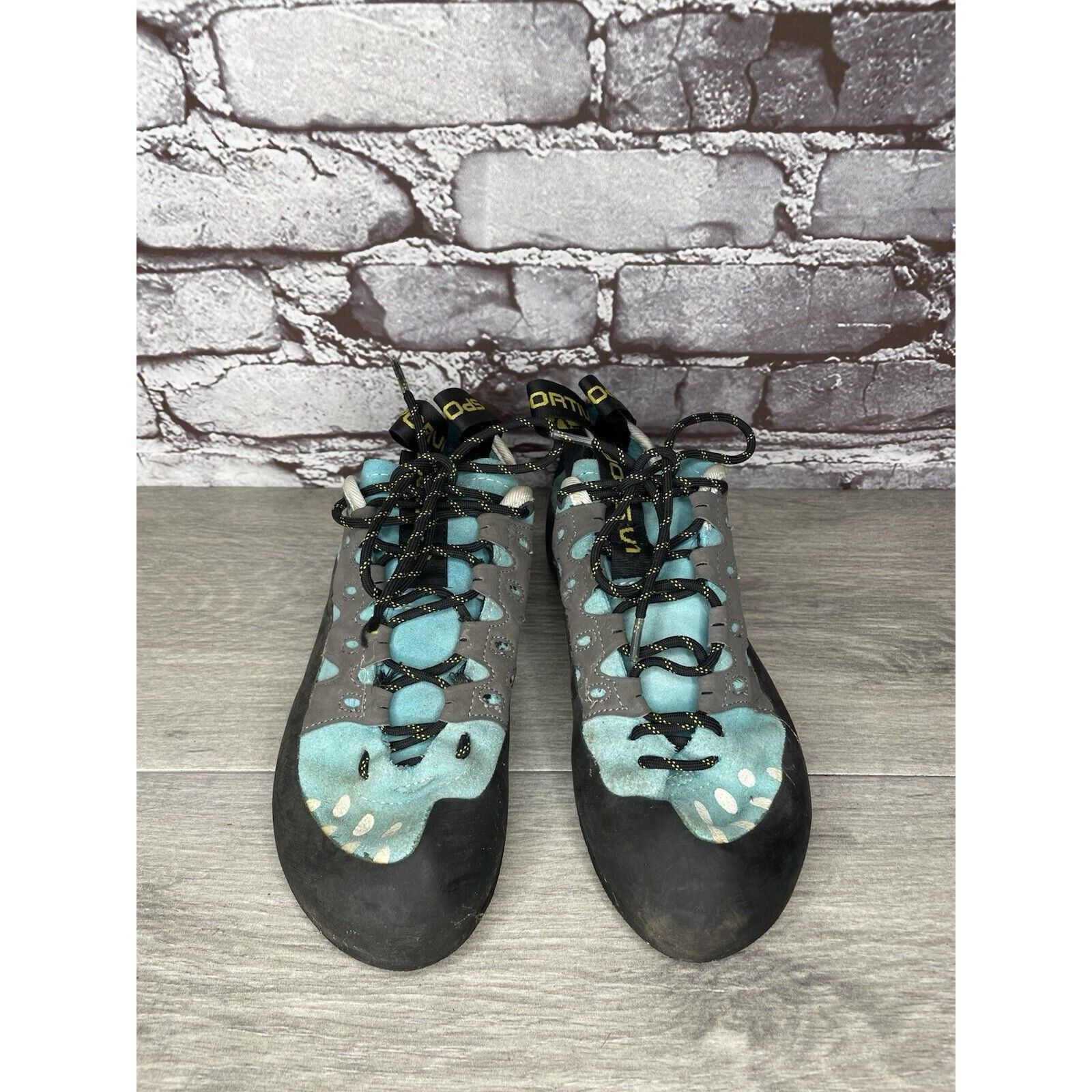 La Sportiva La Sportiva Tarantulace Rock Climbing Blue Gray Lace Up Shoe Size US 6 / EU 39 - 23 Thumbnail
