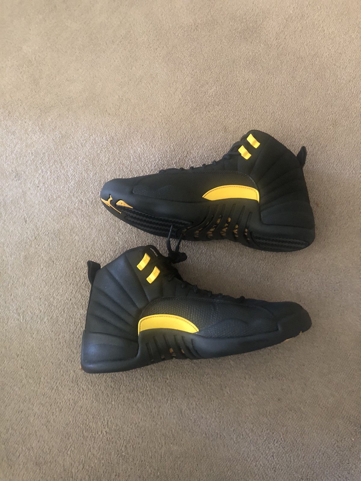 Jordan Brand Black taxi Size US 8 / EU 41 - 1 Thumbnail