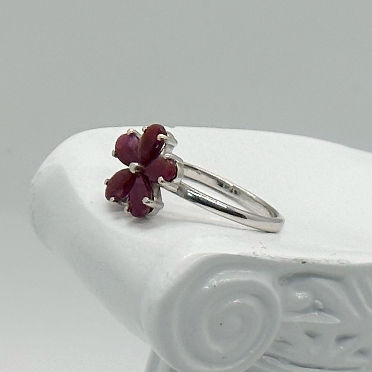 Other Natural Ruby Flower Ring - Sterling Silver - Size 7 - Simp Size ONE SIZE - 4 Thumbnail