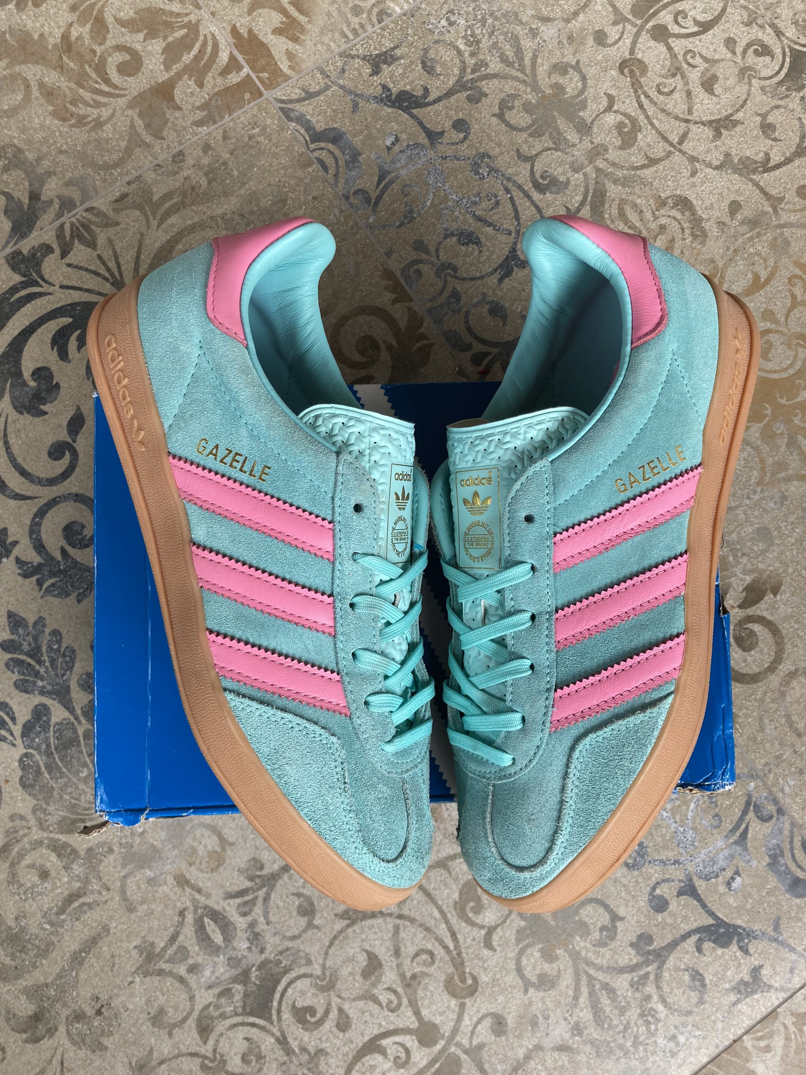 Womens Adidas gazelle indoor Aqua US 8 Leather pink me