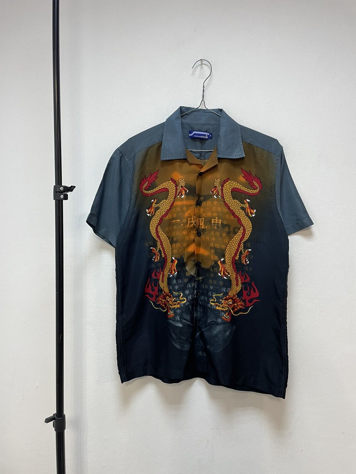 Vintage Vintage Gawaii Shirts Dragons Size US M / EU 48-50 / 2 - 2 Thumbnail