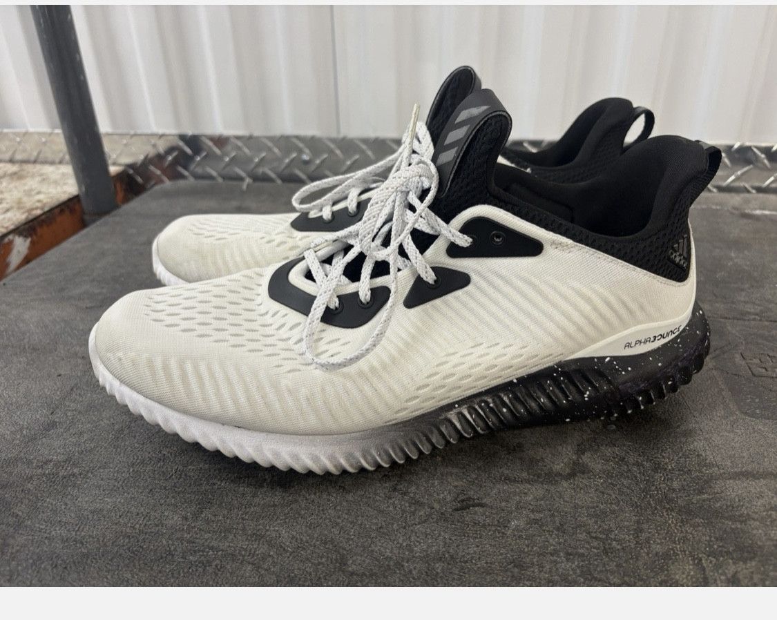 Adidas Adidas Alphabounce 1 white and black Mens Sz 13 Size US 13 / EU 46 - 4 Thumbnail